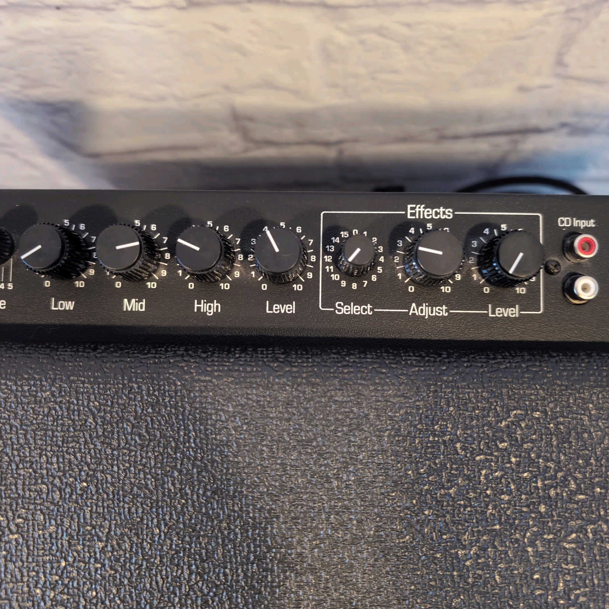 Ampeg BA-210SP 220-Watt 2x10" Bass Combo with Digital Effects