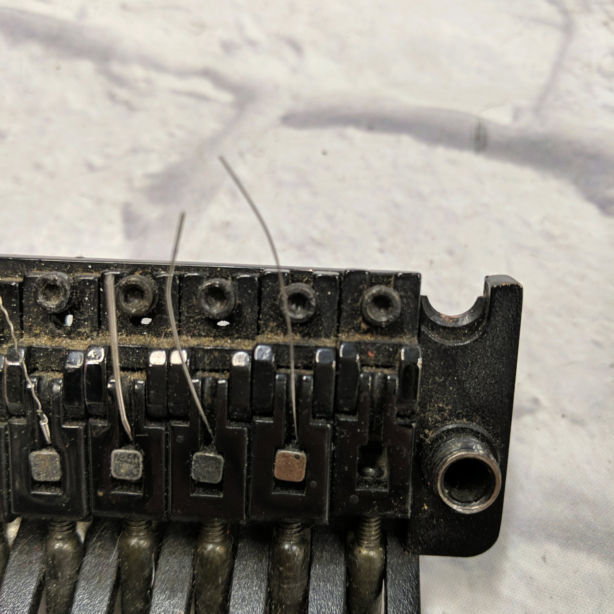 Washburn Licensed Floyd Rose Tremolo Electric Guitar Bridge Washburn Licensed Floyd Rose Tremolo Electric Guitar Bridge