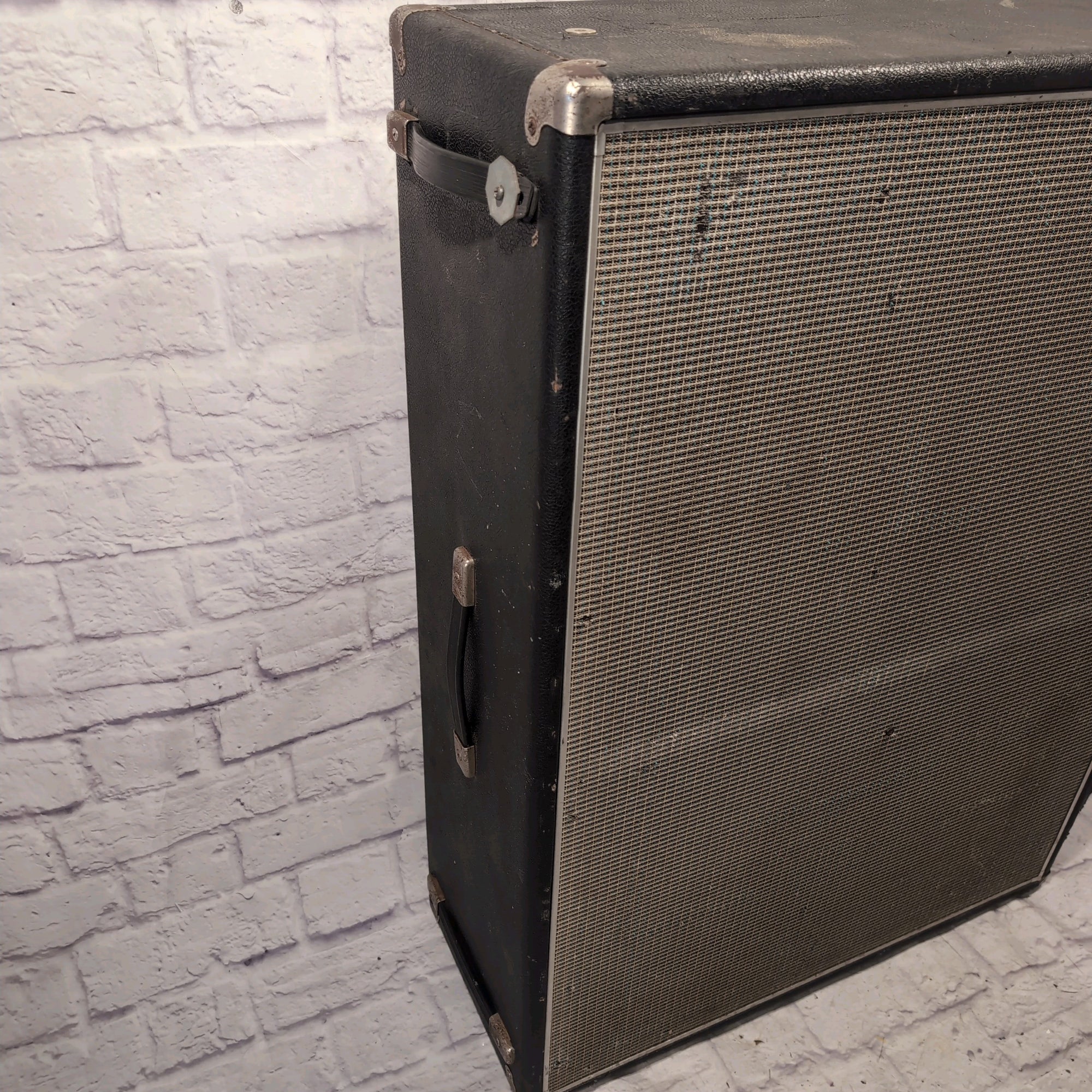 Vintage 1967 Fender Bandmaster 2x12 Guitar Cab