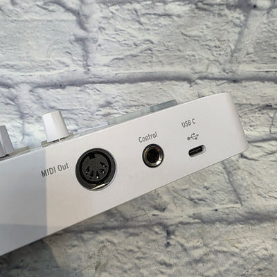Arturia Minilab 3 White Controllers
