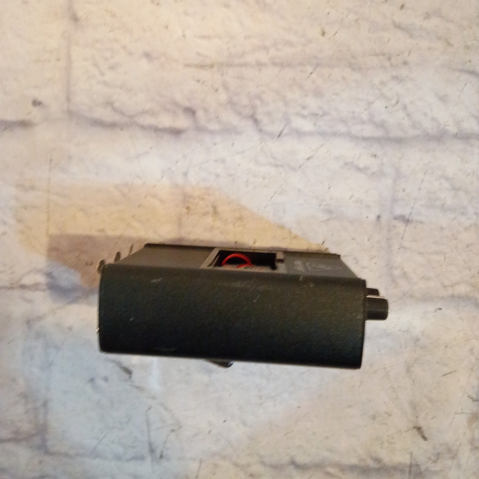 Behringer P1 Headphone Amp