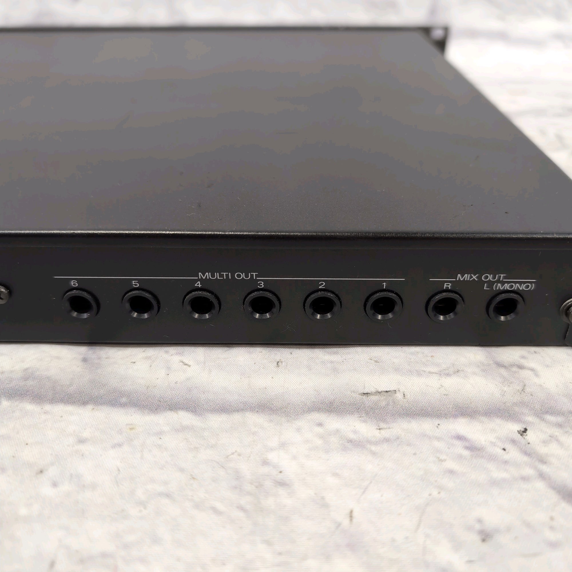 Roland R-8M Rack Drum Machine with 2 Cards