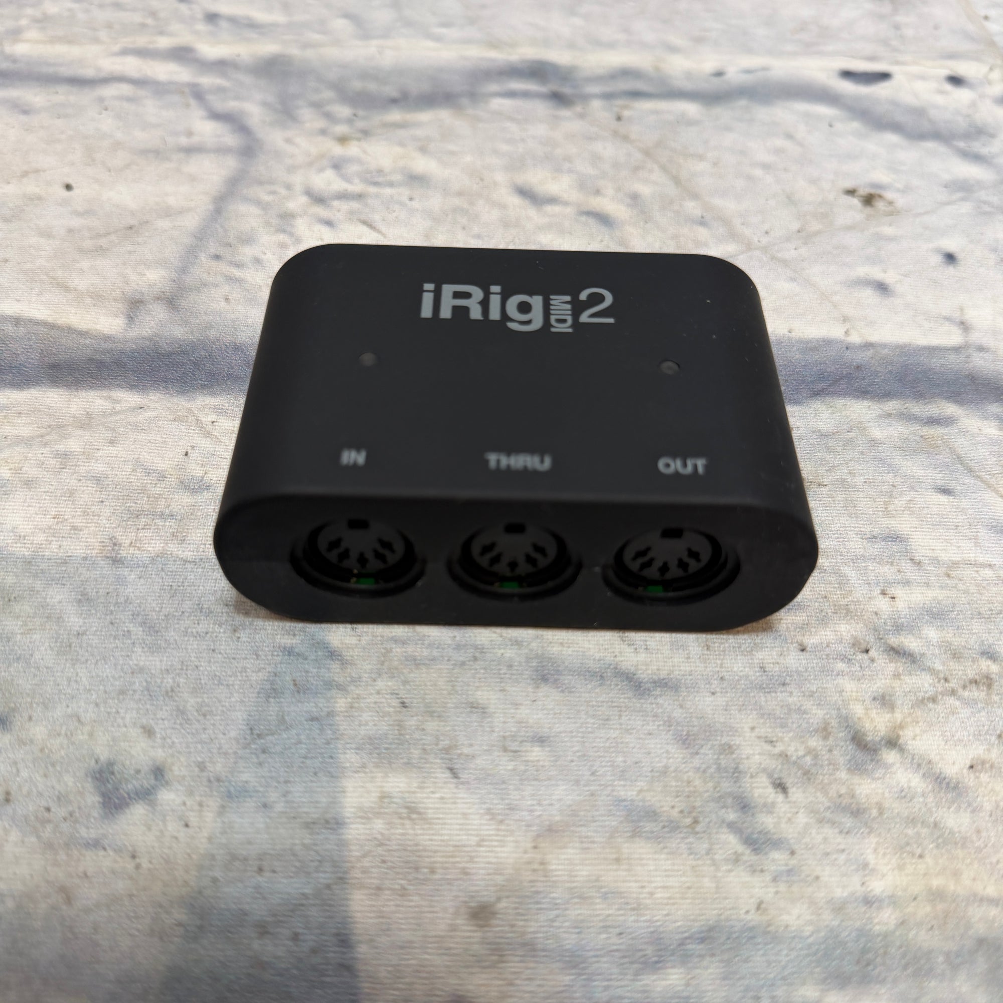 IK Multimedia iRig Midi 2 Universal MIDI Interface