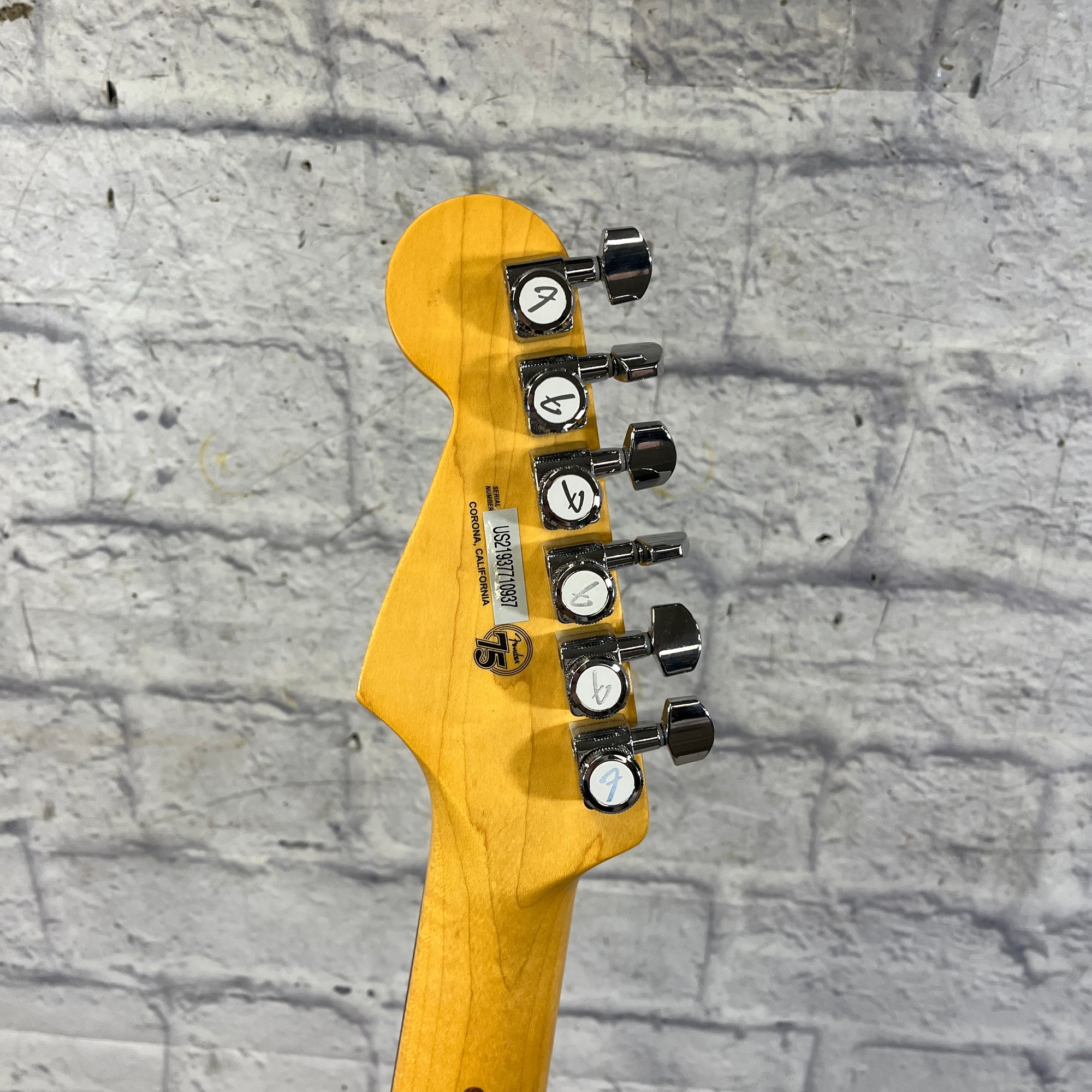Fender American Professional II Stratocaster Miami Blue