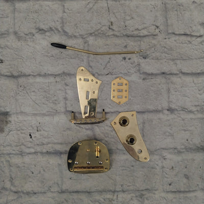 Fender Accessories Jaguar Hardware Kit (Gold)