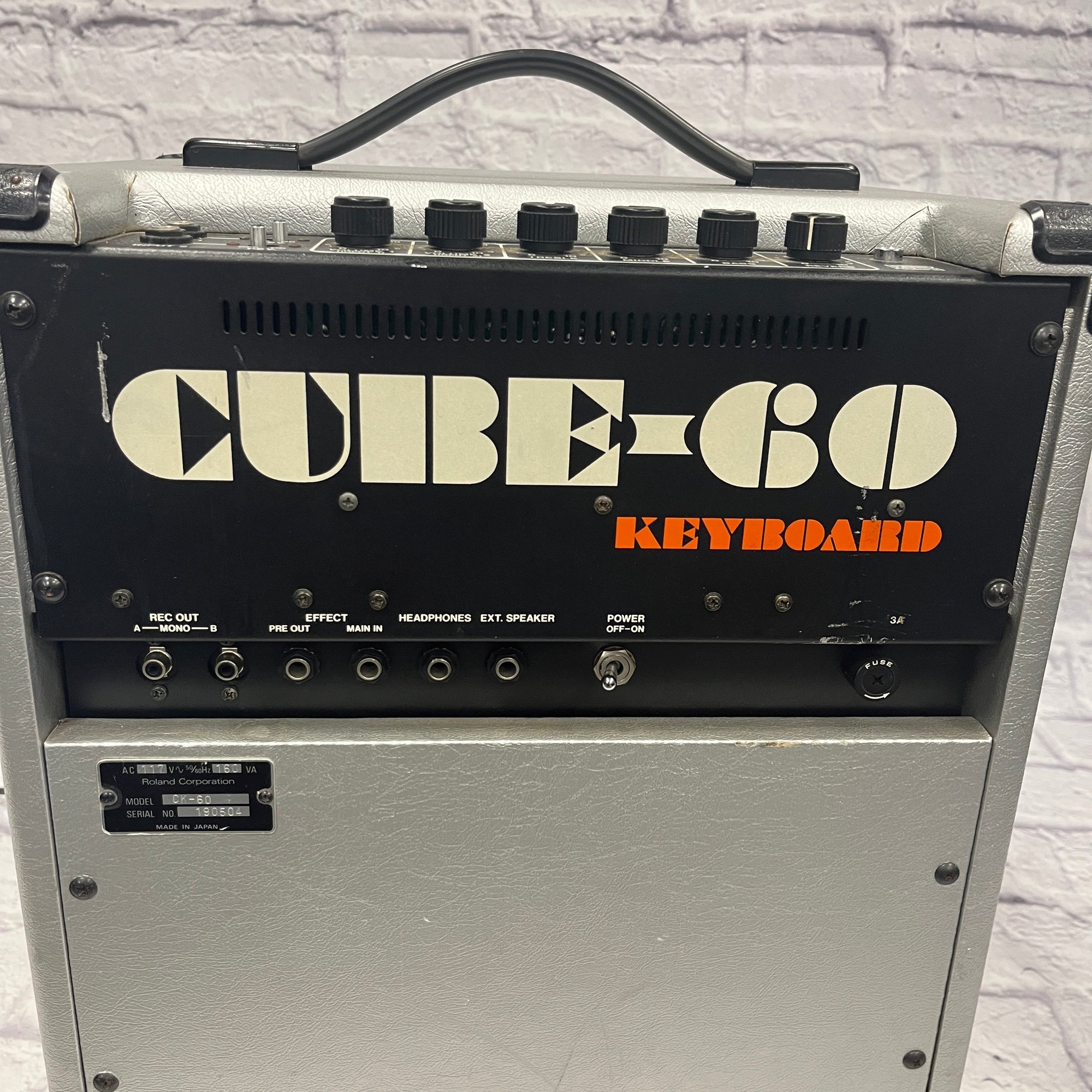 Roland Keyboard Cube 60 Amp Silver Tolex