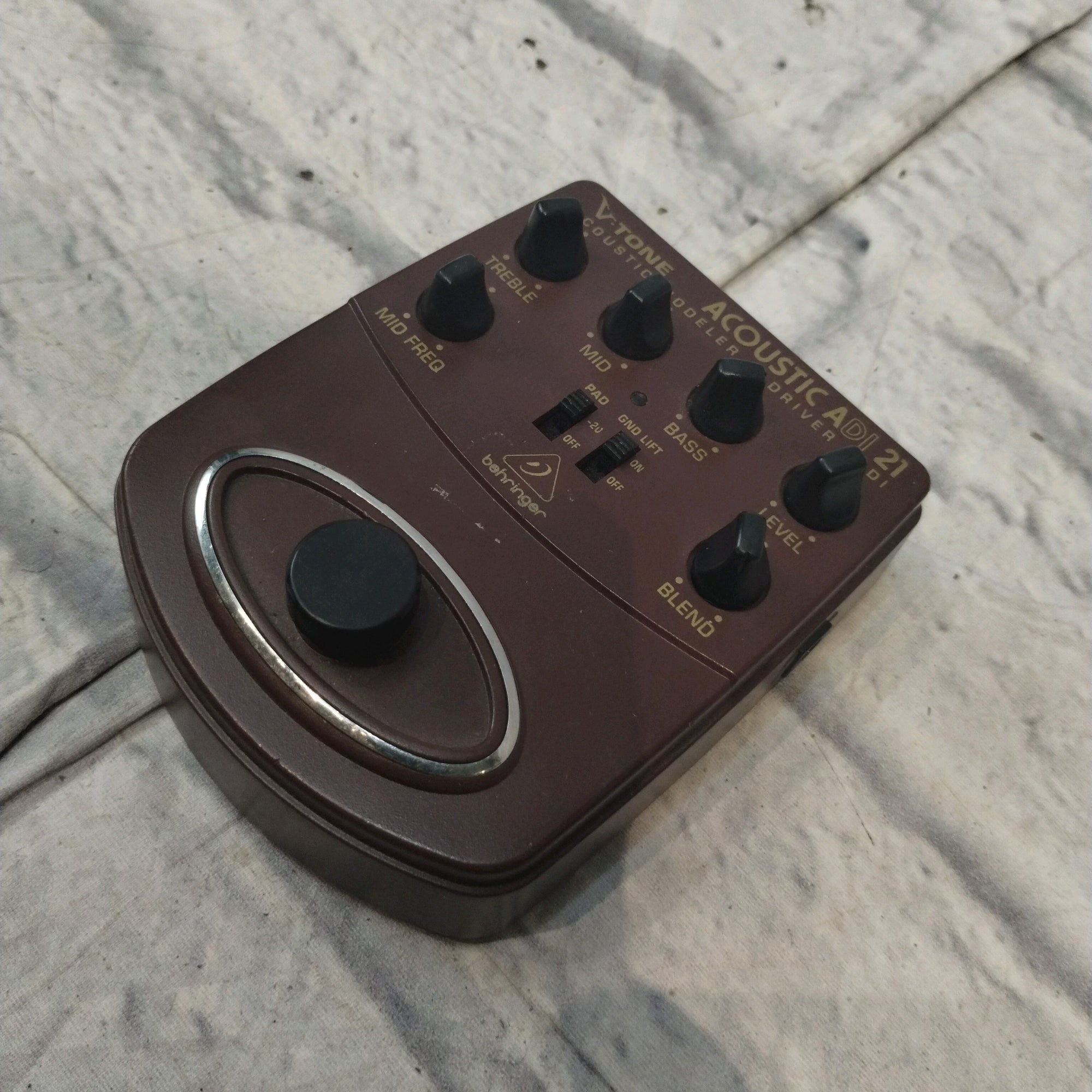 Behringer V-Tone Acoustic ADI21
