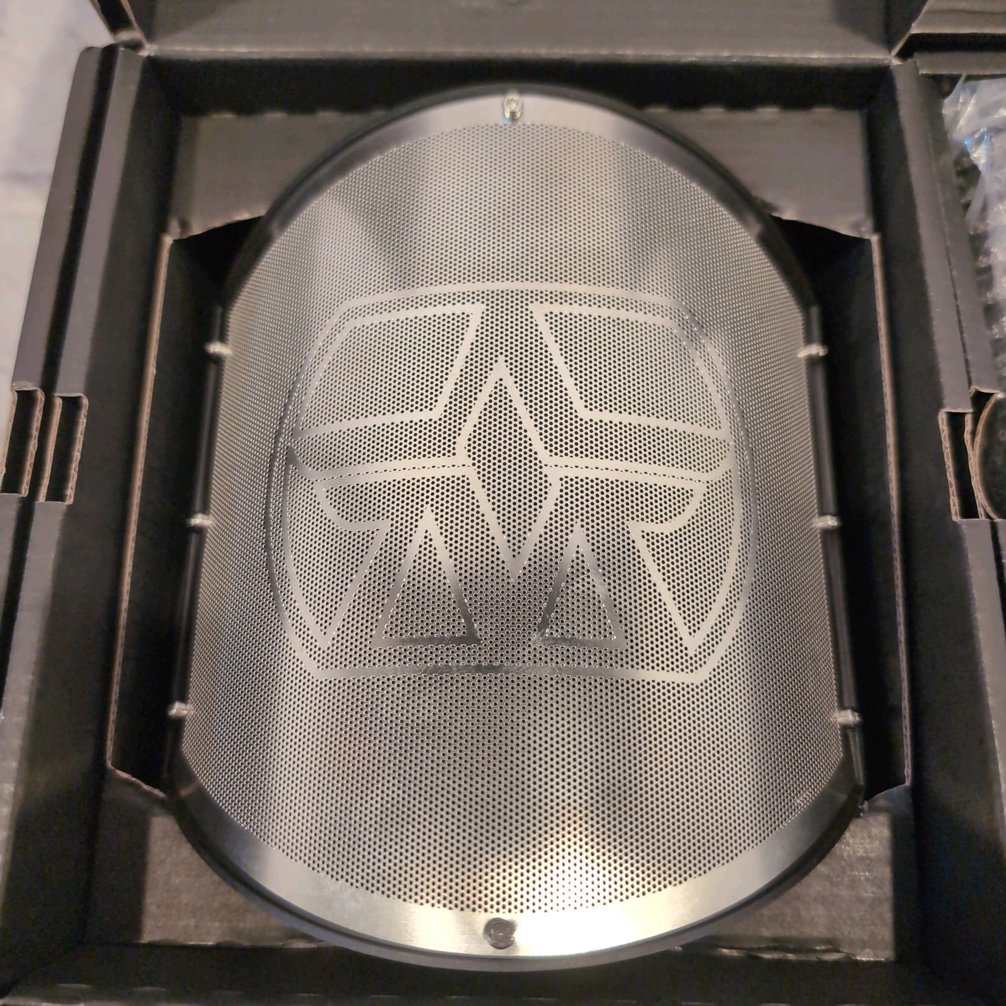 Aston Spirit Black Microphone Bundle with Shock Mount and Pop Filter