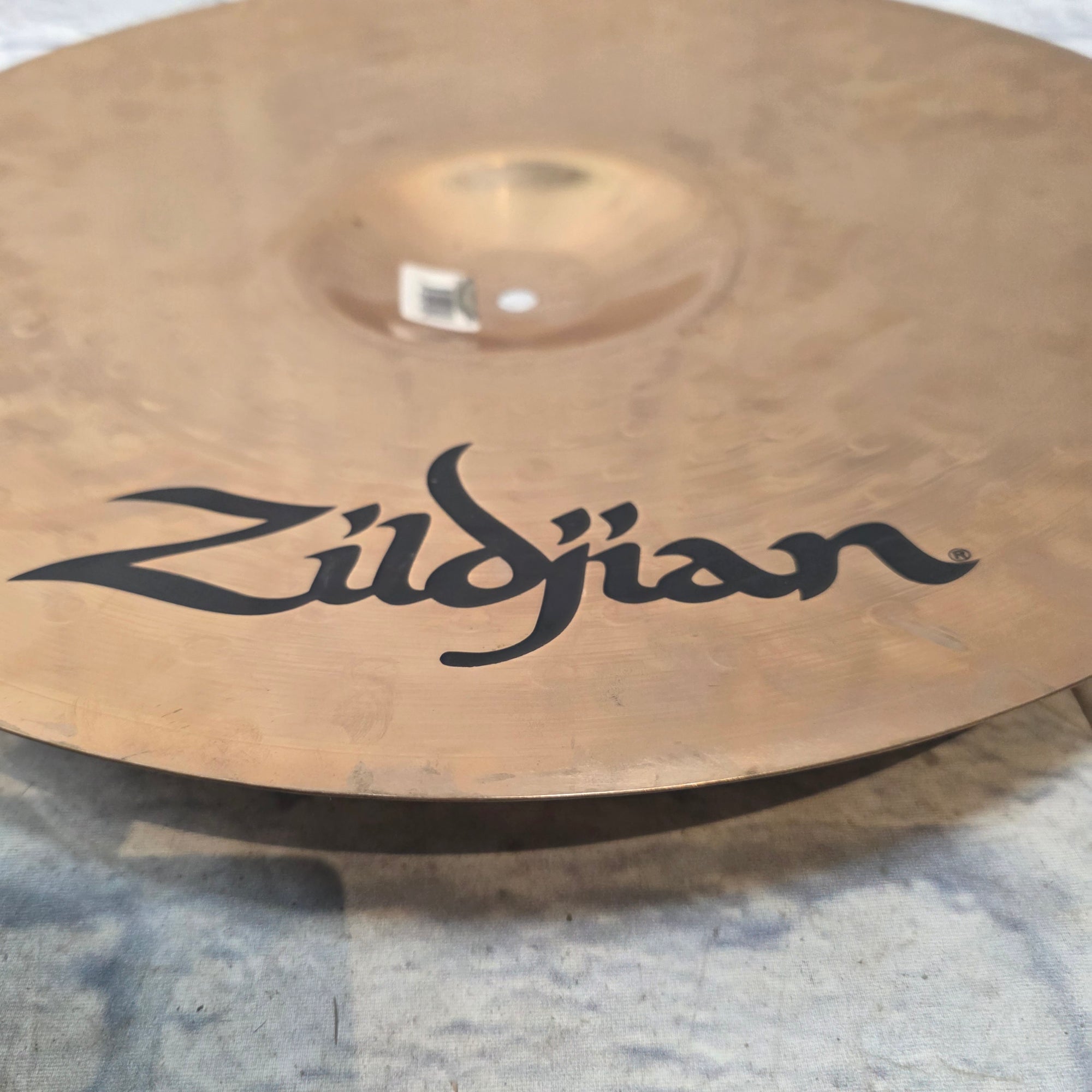 Zildjian ZBT 18" Crash Crash Cymbal