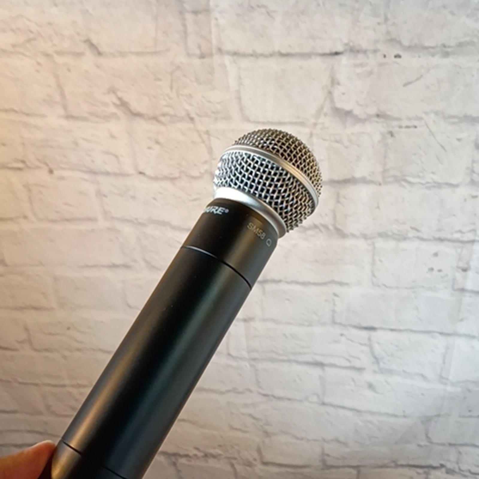 Shure SLX 2 SM58 Wireless Microphone