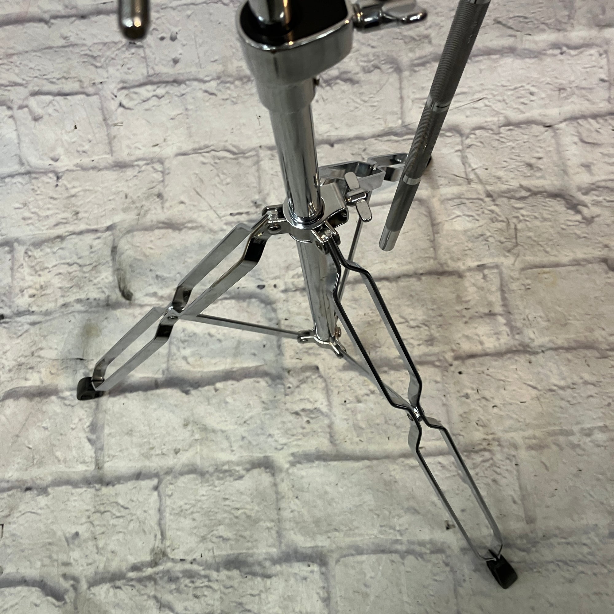 Unknown Straight Cymbal Stand with Clamp and Arm