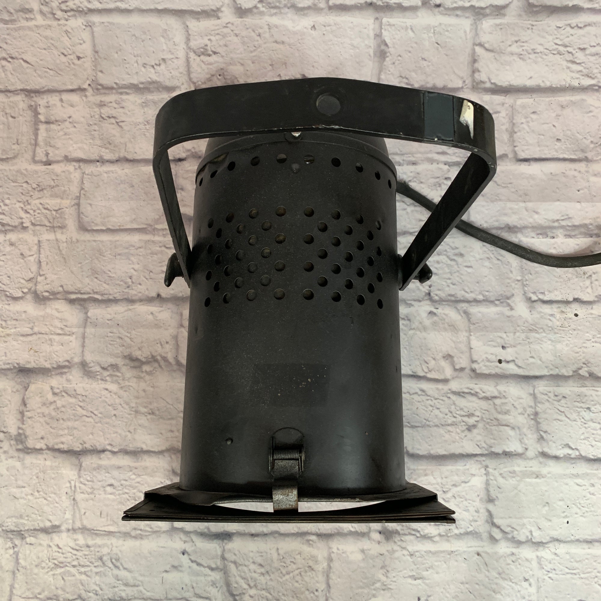 Unknown Par 64 Light