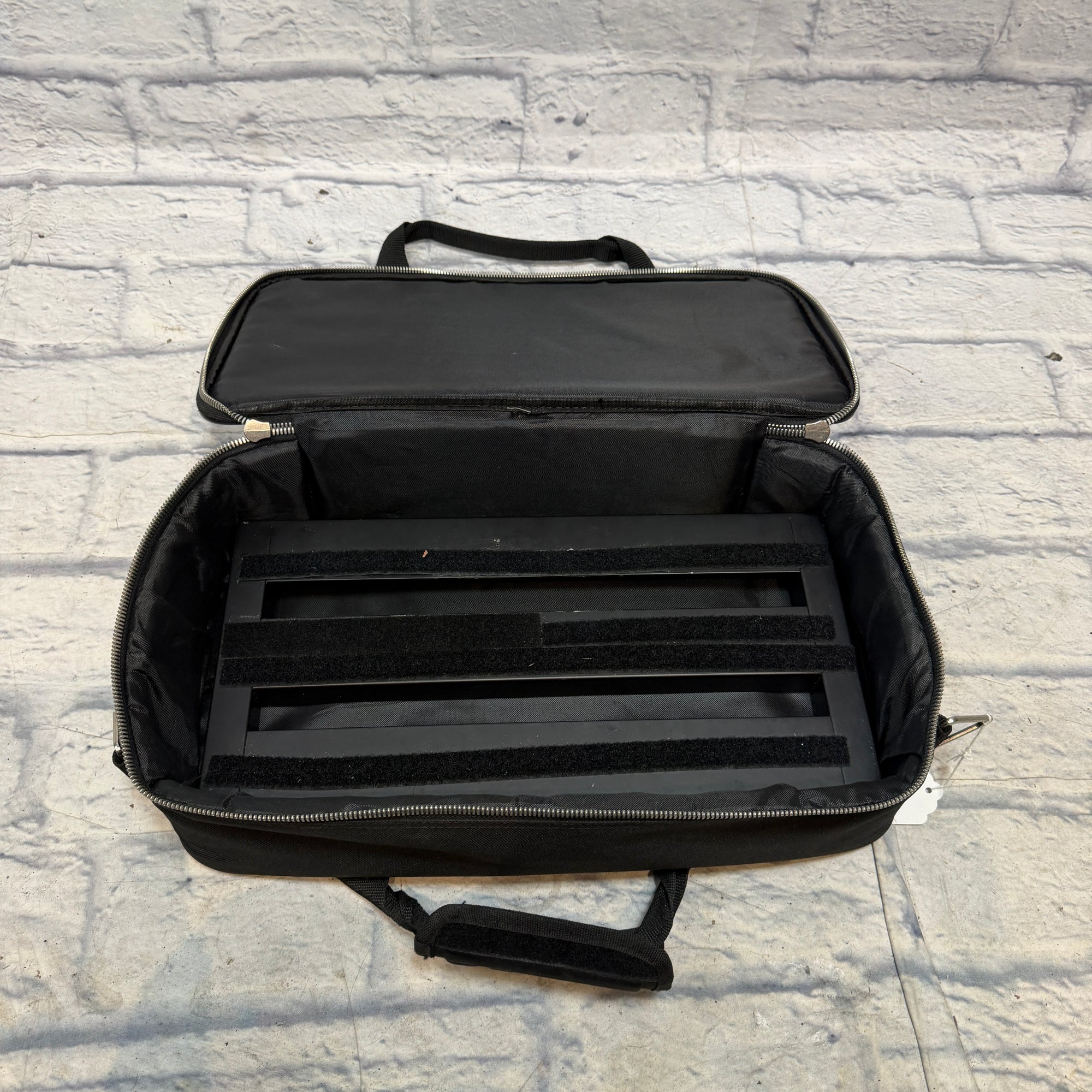 Pedaltrain Metro 16 Pedalboard With Case