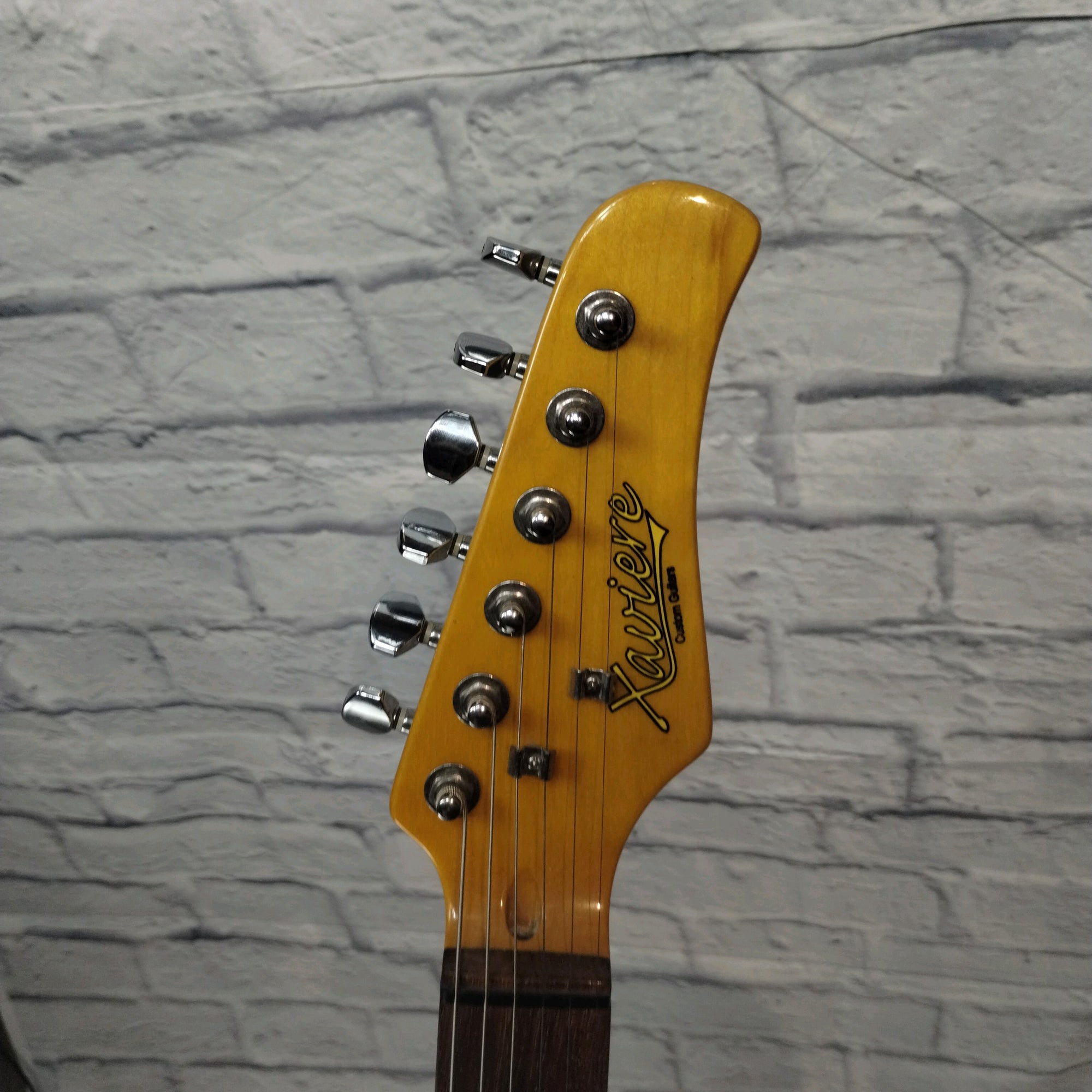 Xaviere XV-870 S Style Electric Guitar