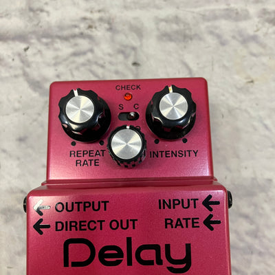 Boss DM-2W Waza Craft Analog Delay Pedal