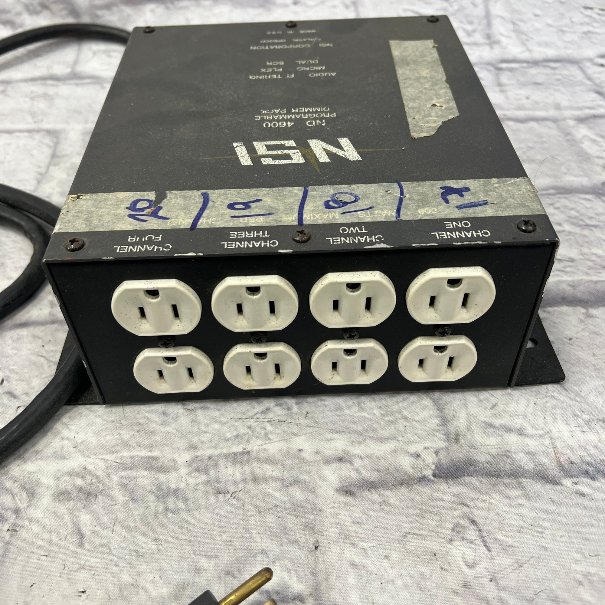 Leviton ND 4600 Dimmer Pack