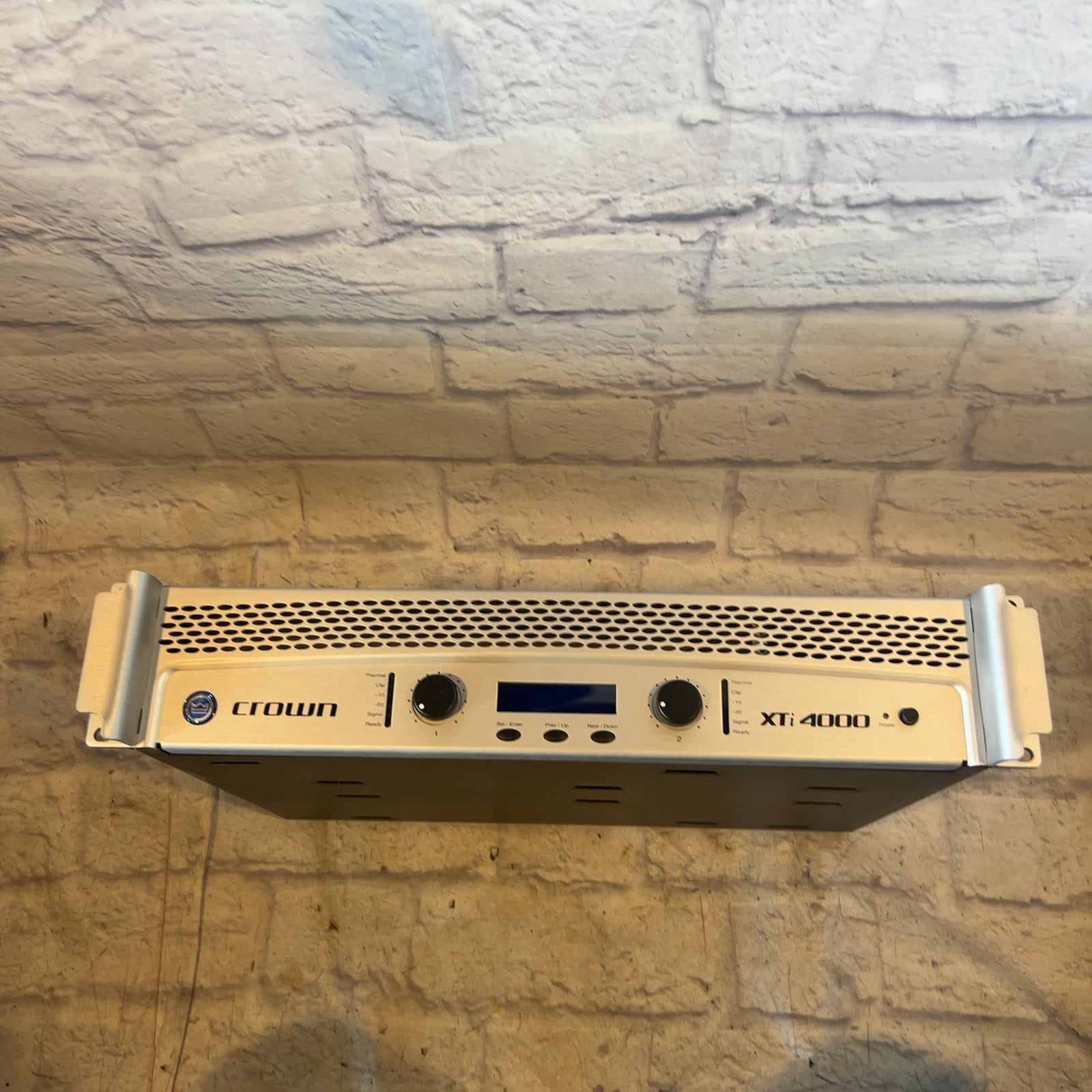Crown XTI4000 Power Amp