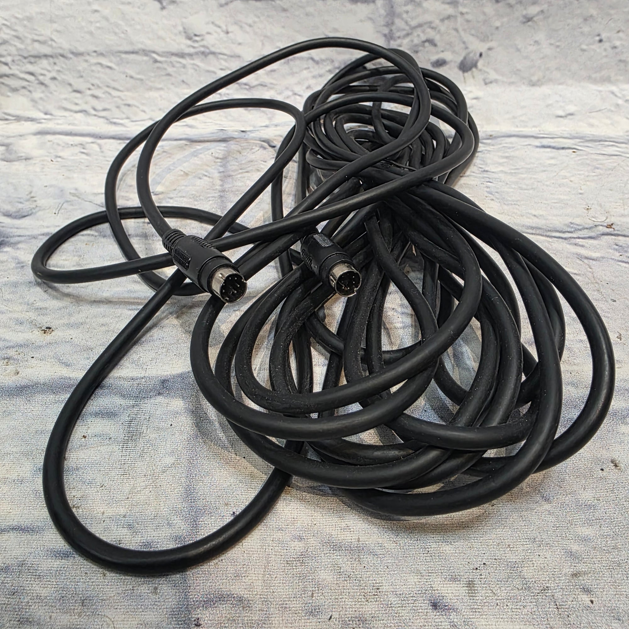 Unknown  Mini DIN 6-Pin Cable ( 20 feet)