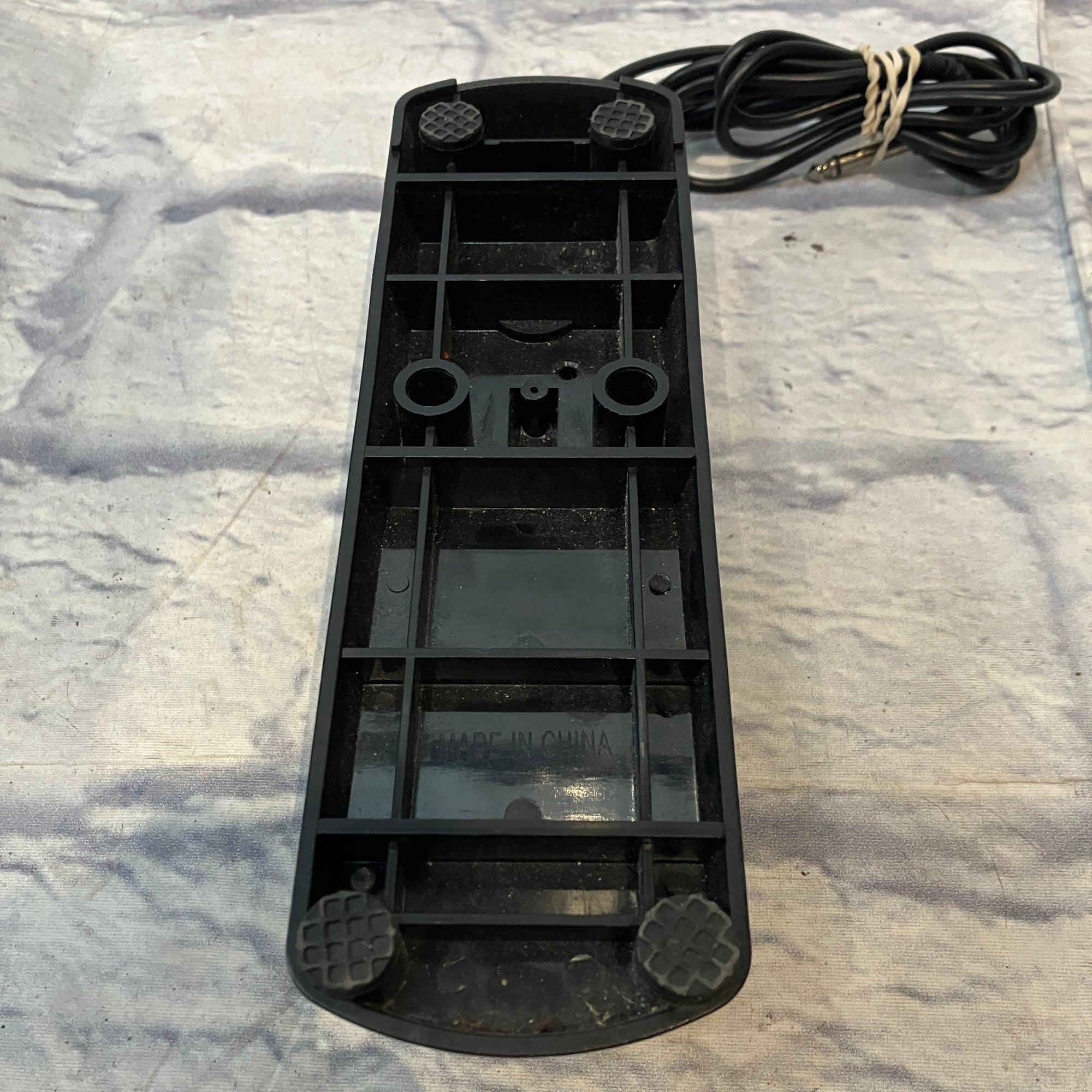 Sovvid Keyboard Sustain Pedal