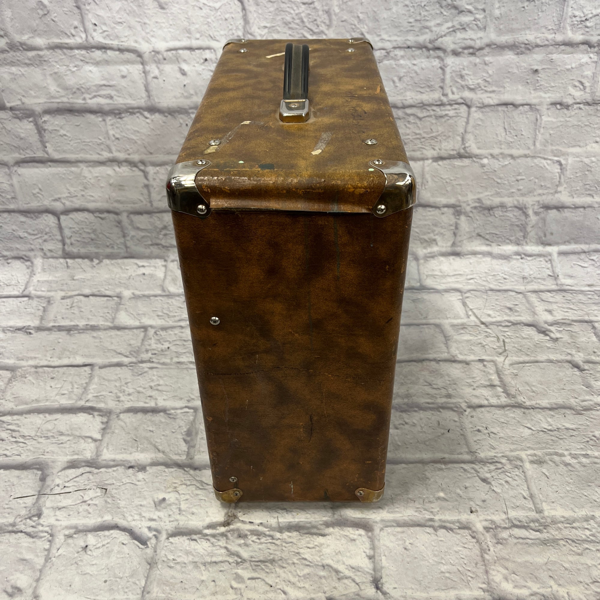 Dean DA-30 Acoustic Guitar Amp