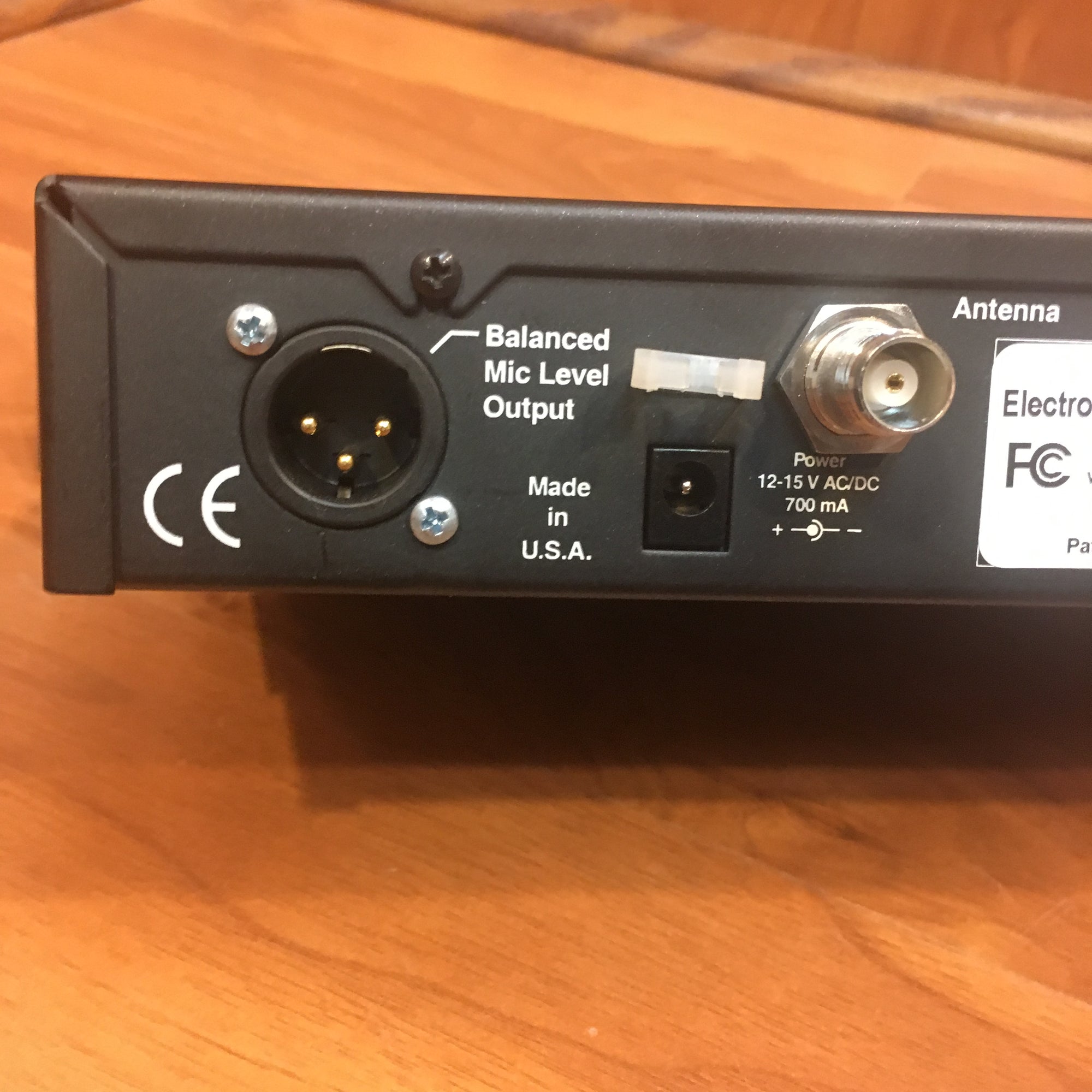 EV NRSCU N/DYM-SCU UHF Wireless Mic Receiver
