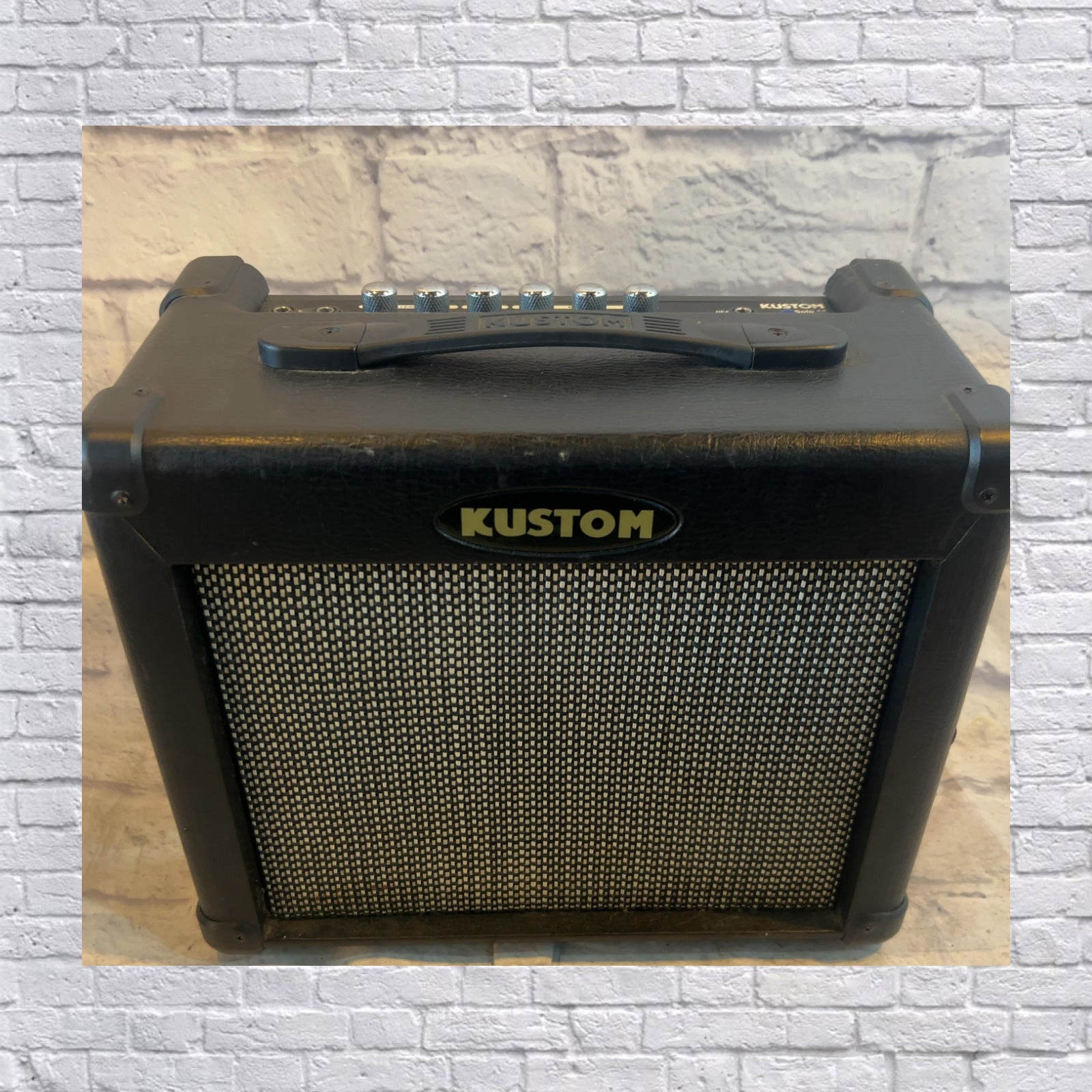 Kustom Solo 16 R Guitar Combo Amp Guitar Combo Amp