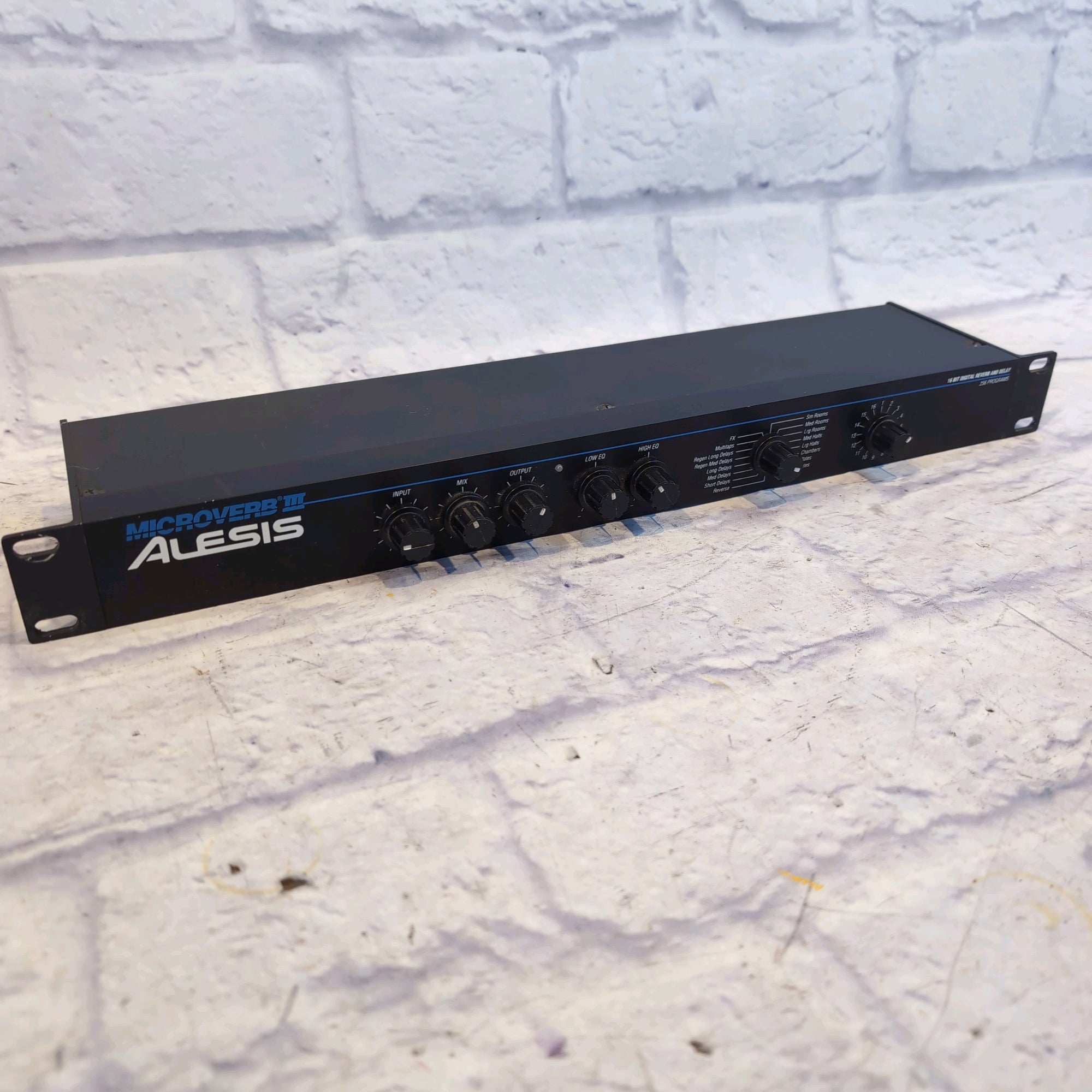 Alesis MicroVerb III 16-Bit Digital Reverb and Delay