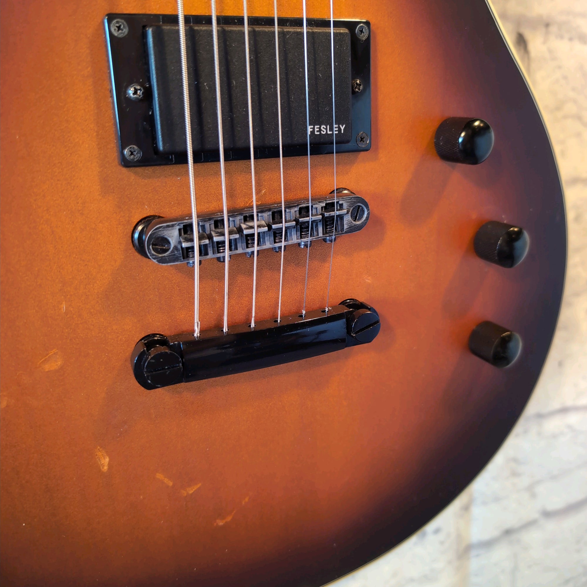 fesley FLP350 Missing Control Cover Electric Guitar