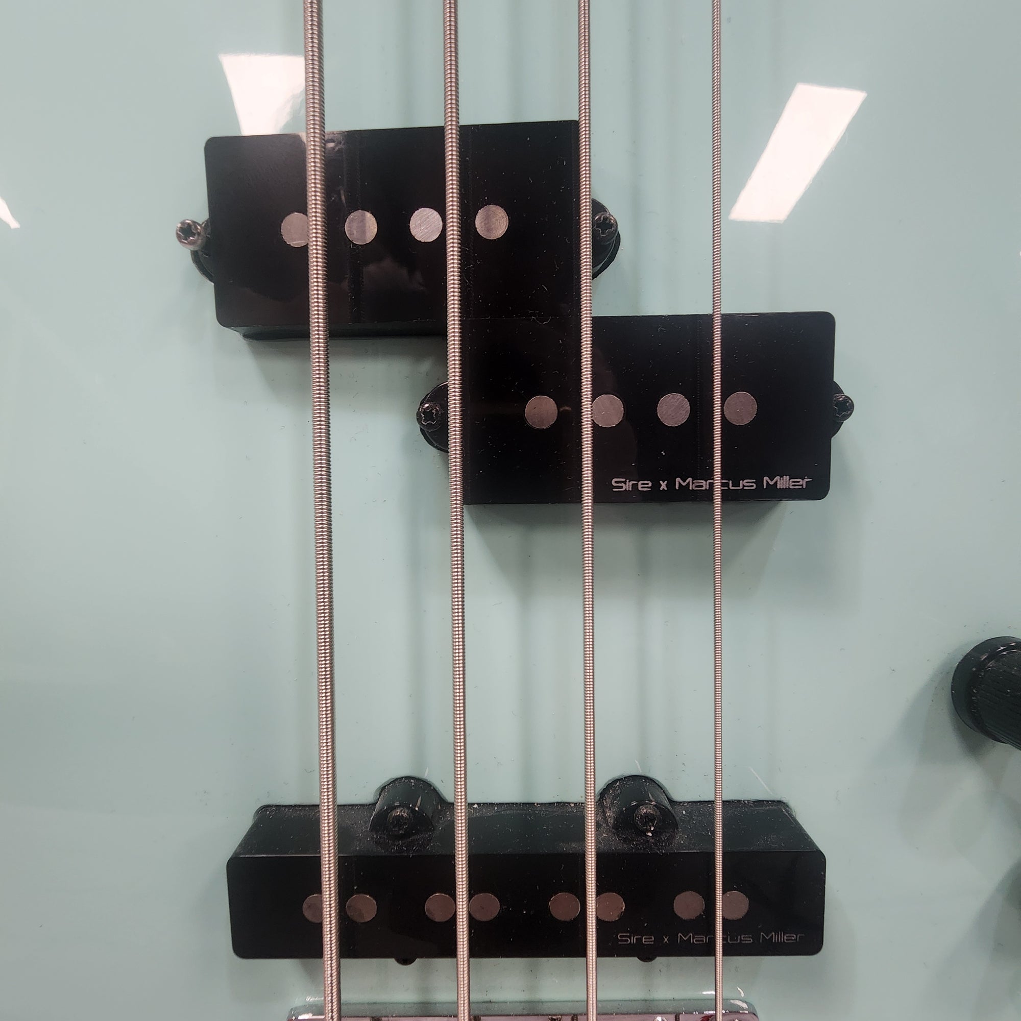 Sire Marcus Miller U5 Short Scale Bass Guitar