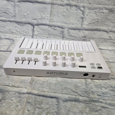 Arturia Minilab 3 White Controllers