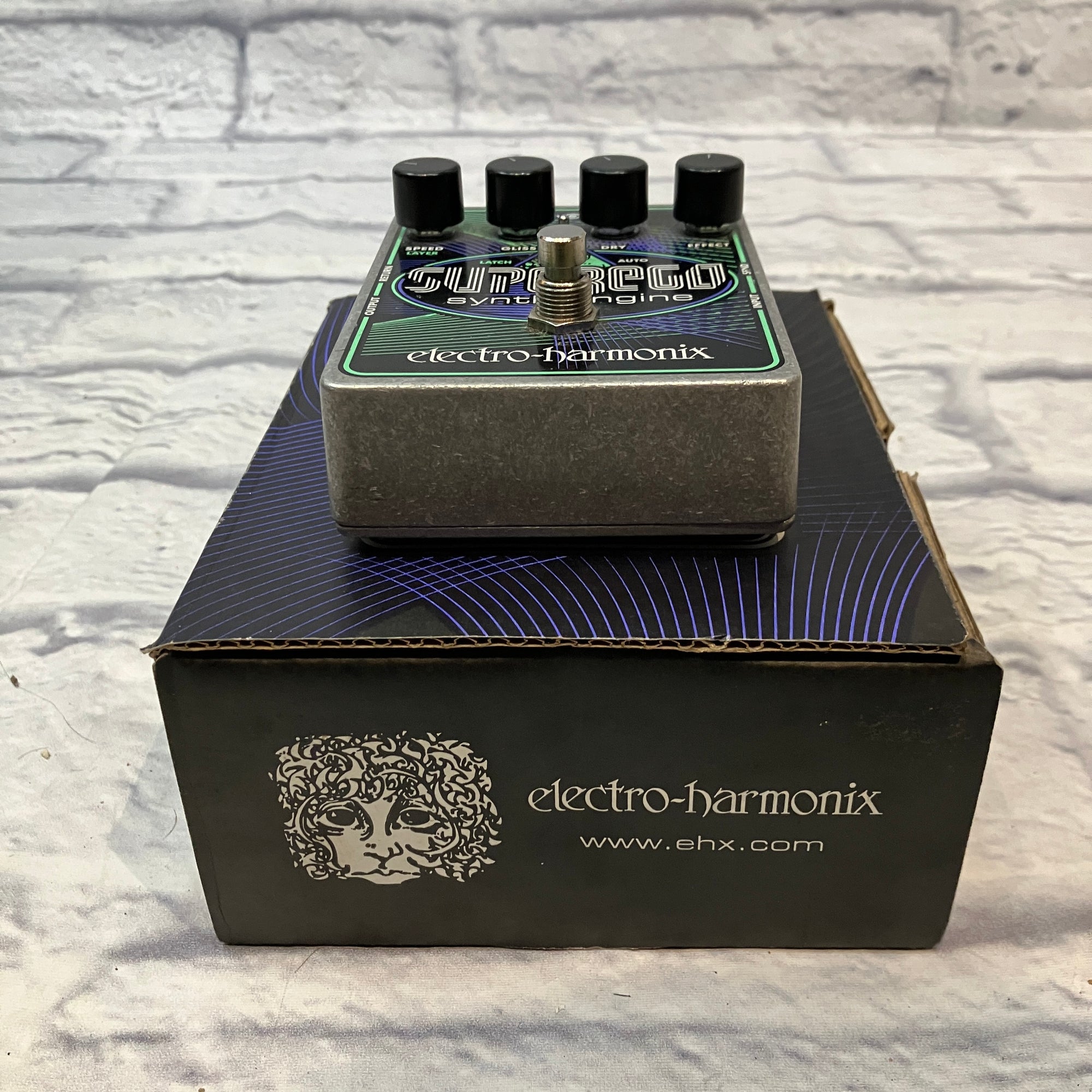 Electro-Harmonix Superego Synth Engine pedal