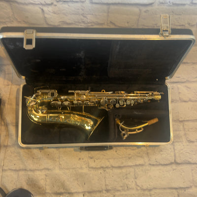 Buescher Aristocrat Alto Saxophone with Case Saxophones