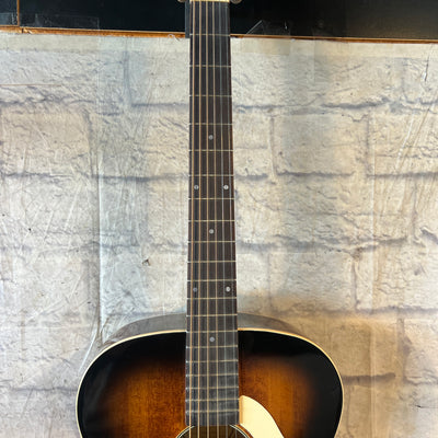 Silvertone 600E AVS Orchestra Acoustic Electric Guitar