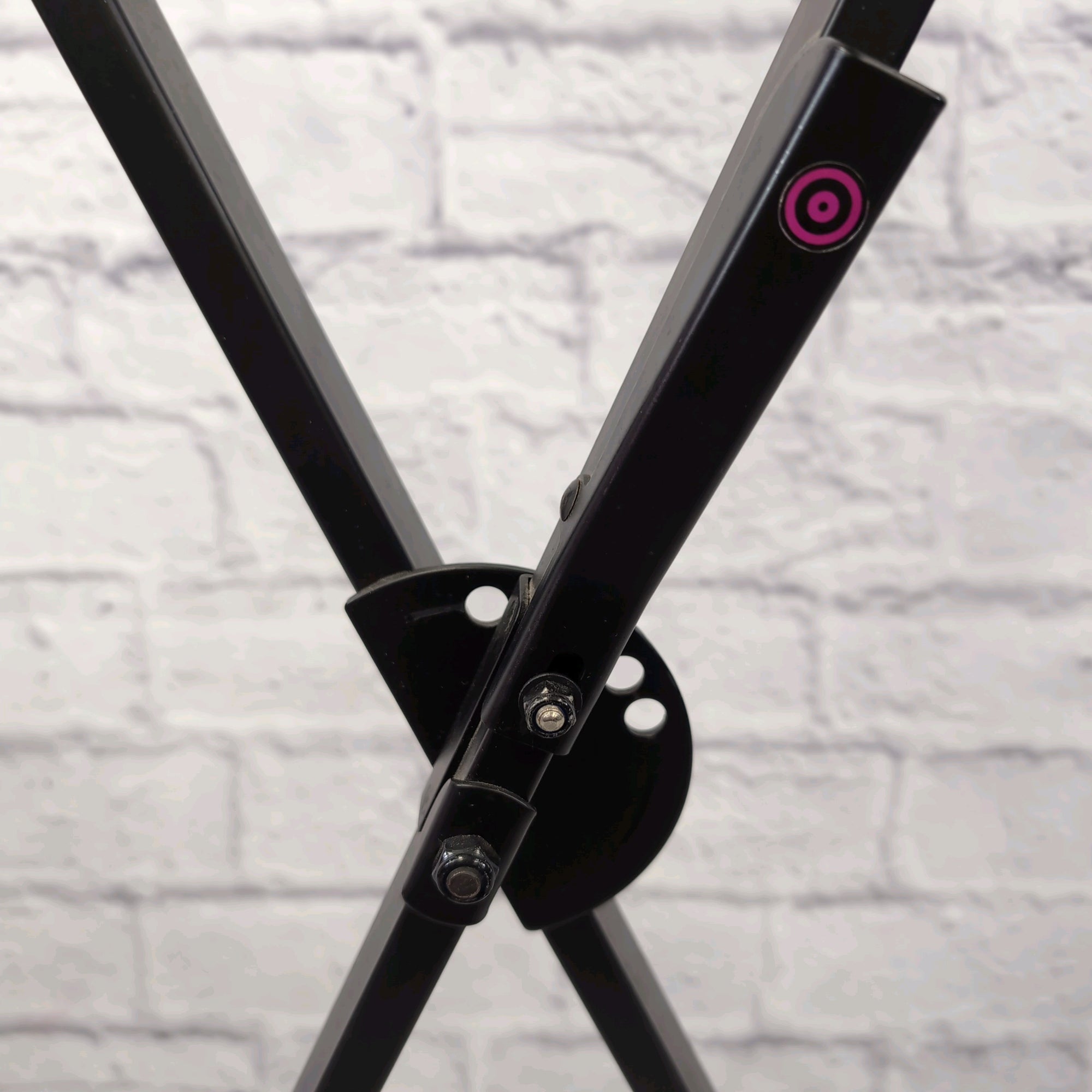 On-Stage Stands Squeeze Trigger Keyboard Stand