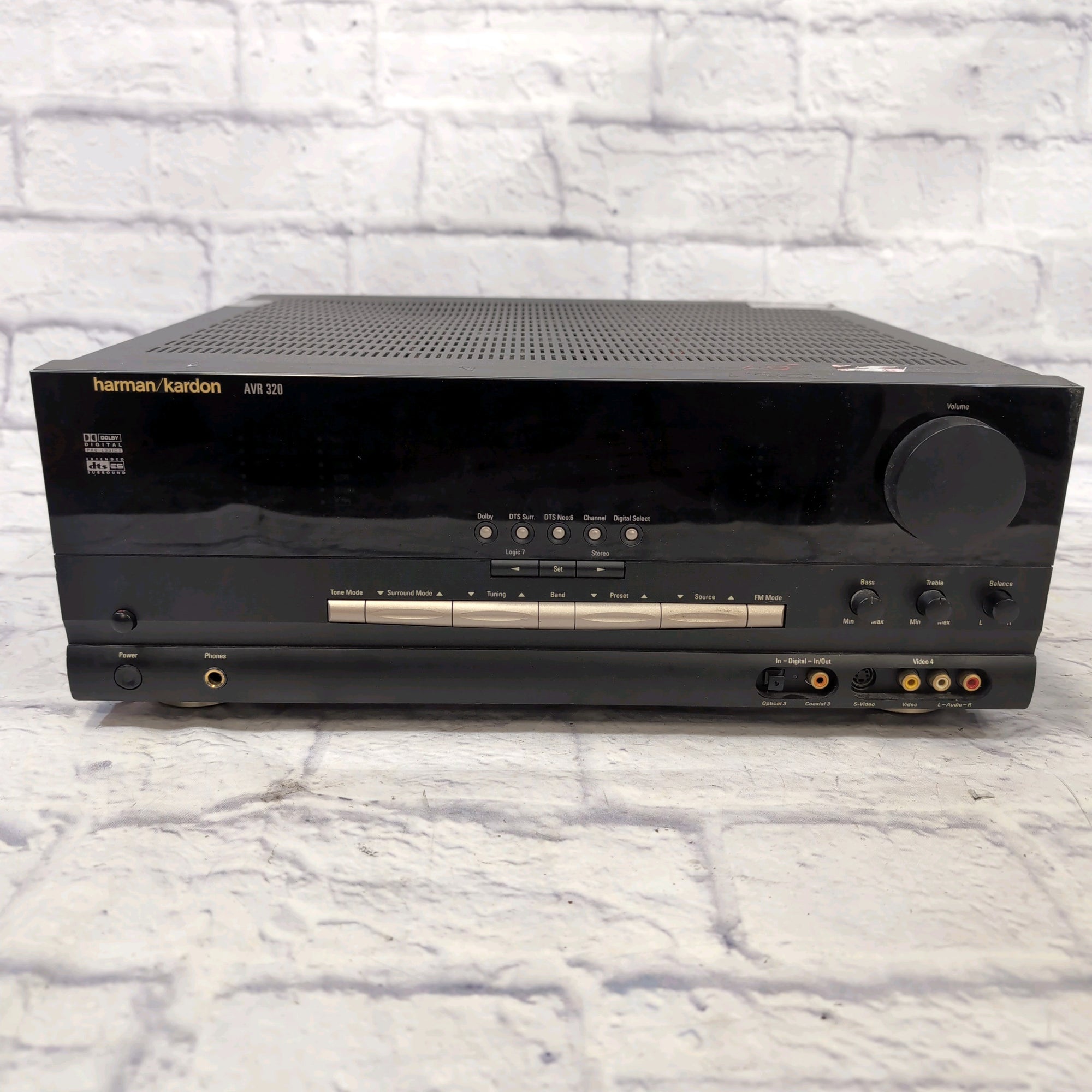 Harman / Kardon AVR320 AV 5.1 Channel Stereo Receiver