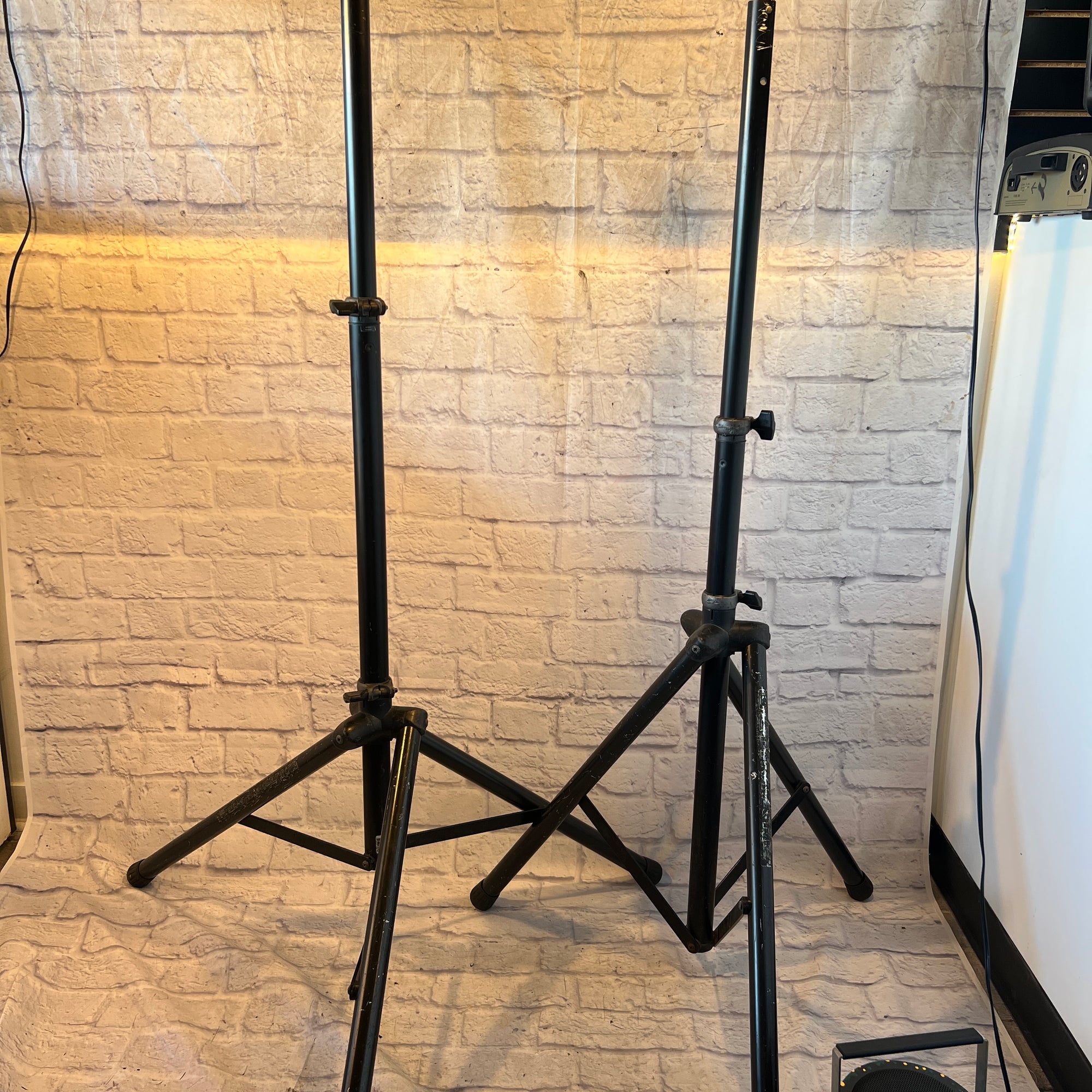 Ultimate Support TS-80B Speaker Stand Pair