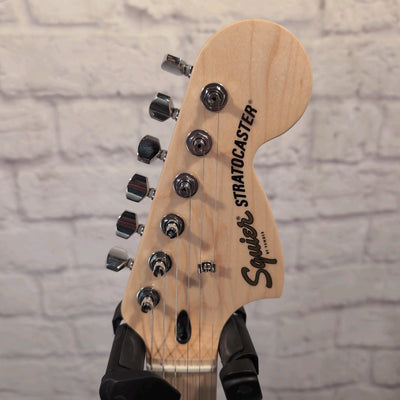 Squier Affinity Series Stratocaster Electric Guitar - Olympic White with Maple Fingerboard