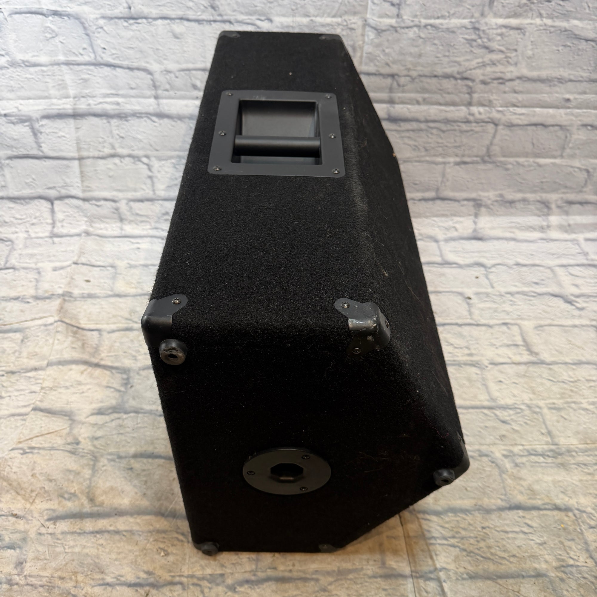 Yamaha SM15 4 Passive Speakers (Huge No Ship)