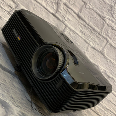 ViewSonic Pro8600 Ultrahigh Brightness Networkable XGA DLP Projector