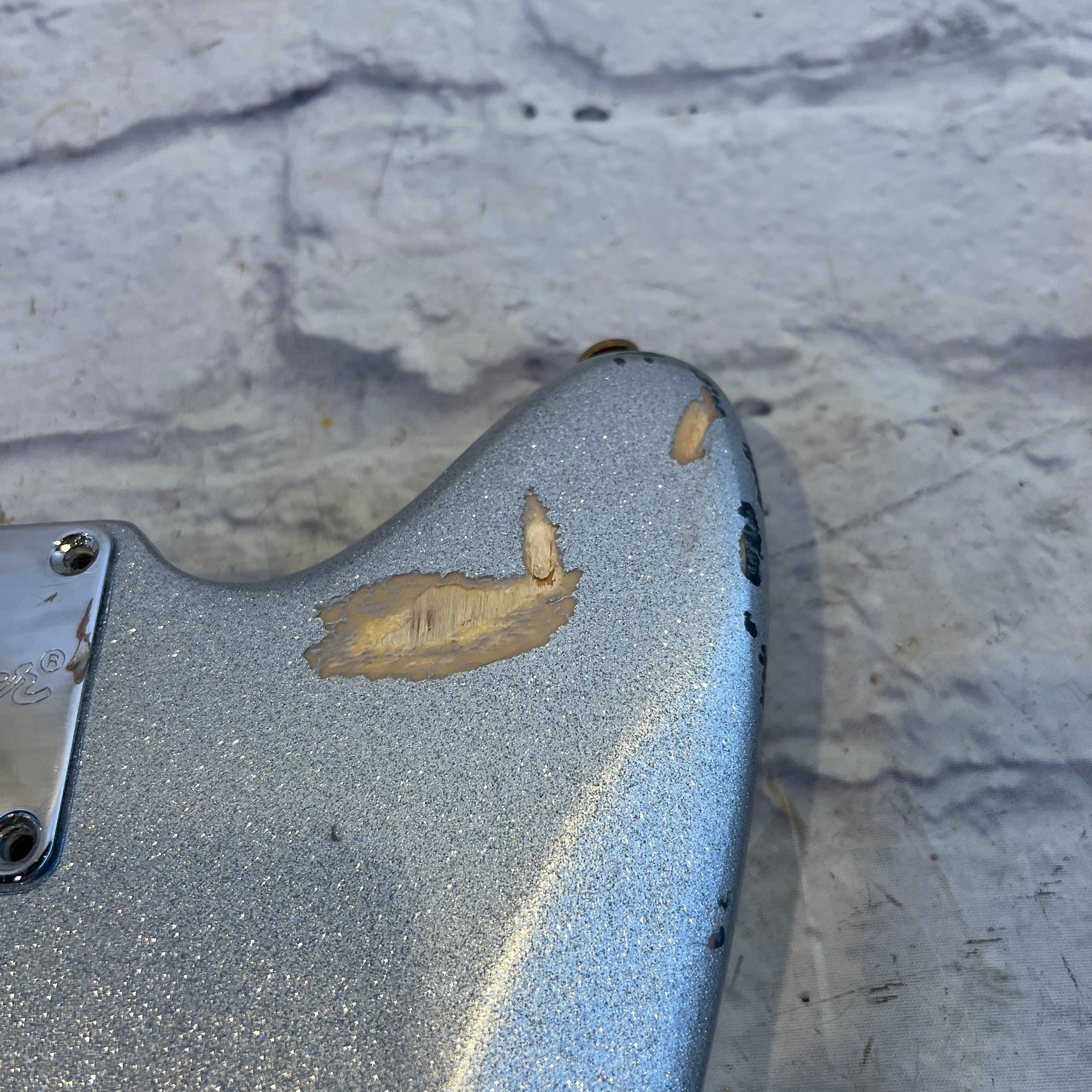 Squier Unknown Offset Silver Sparkle Body