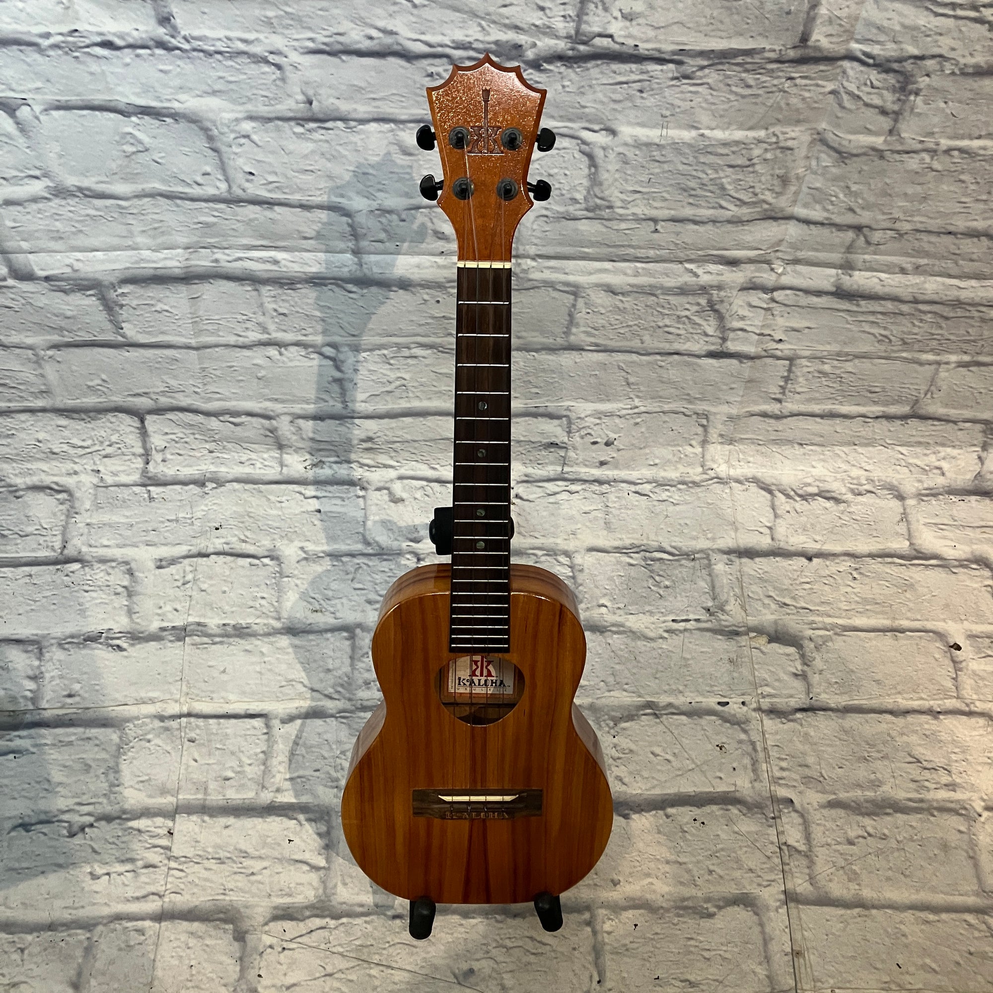 KoAloha Koa Tenor Ukulele KTM-00  w/ case