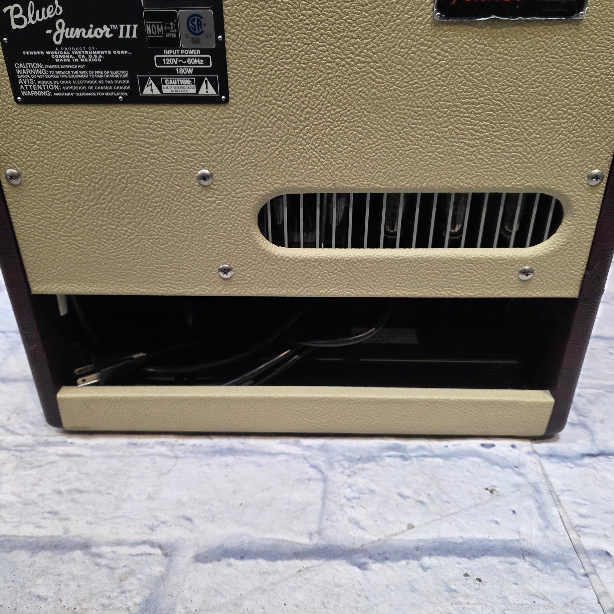 Fender Blues Junior Combo Amplifier - Cream