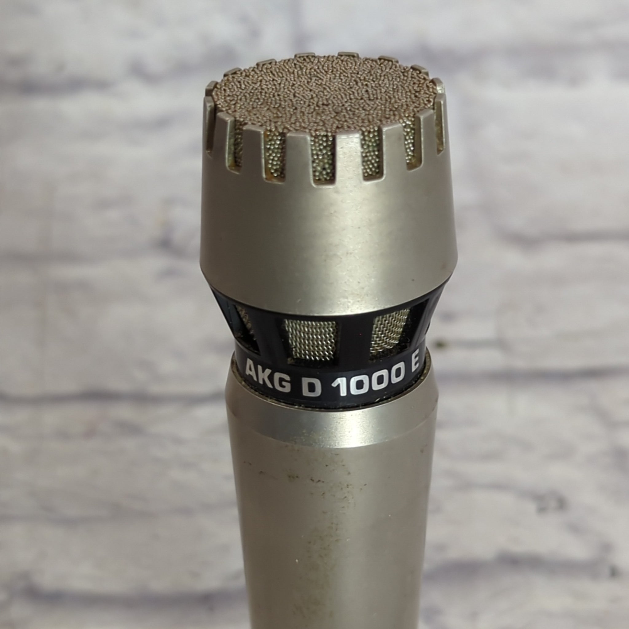 70's Vintage AKG good D 1000E 3-Pin XLR Dynamic Cardioid Microphone