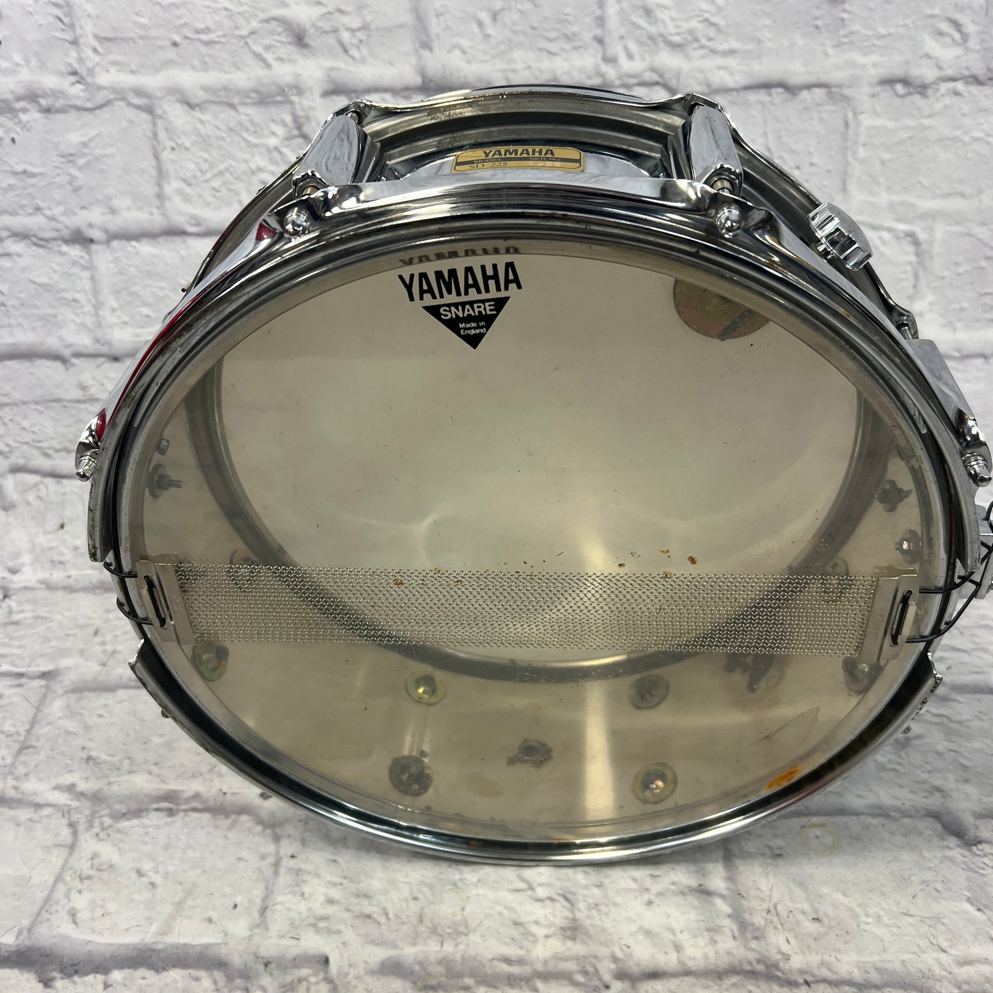 Yamaha SD-225 14x5 Chrome Snare Drum