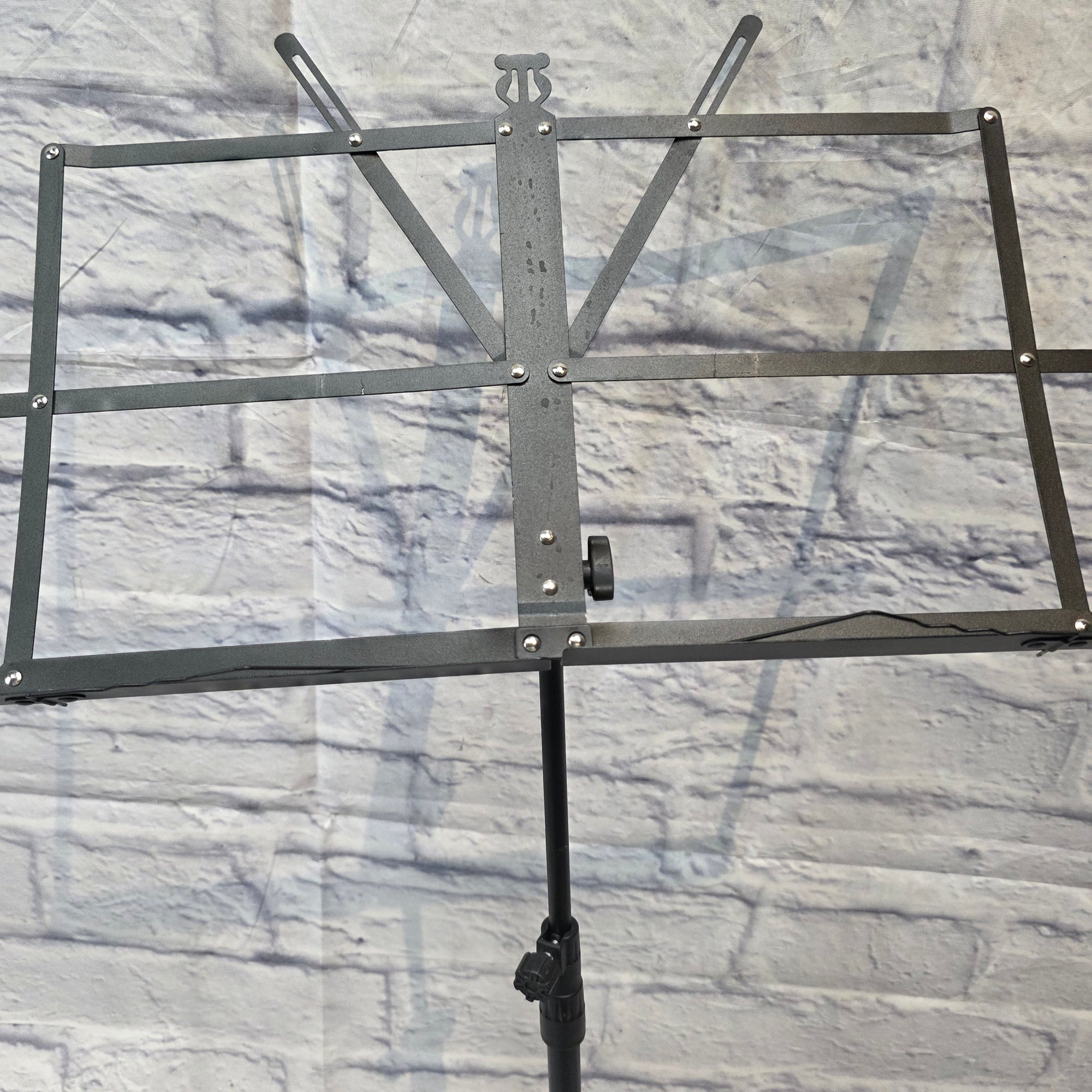 Unknown Portable / Foldable Music Stand With Case