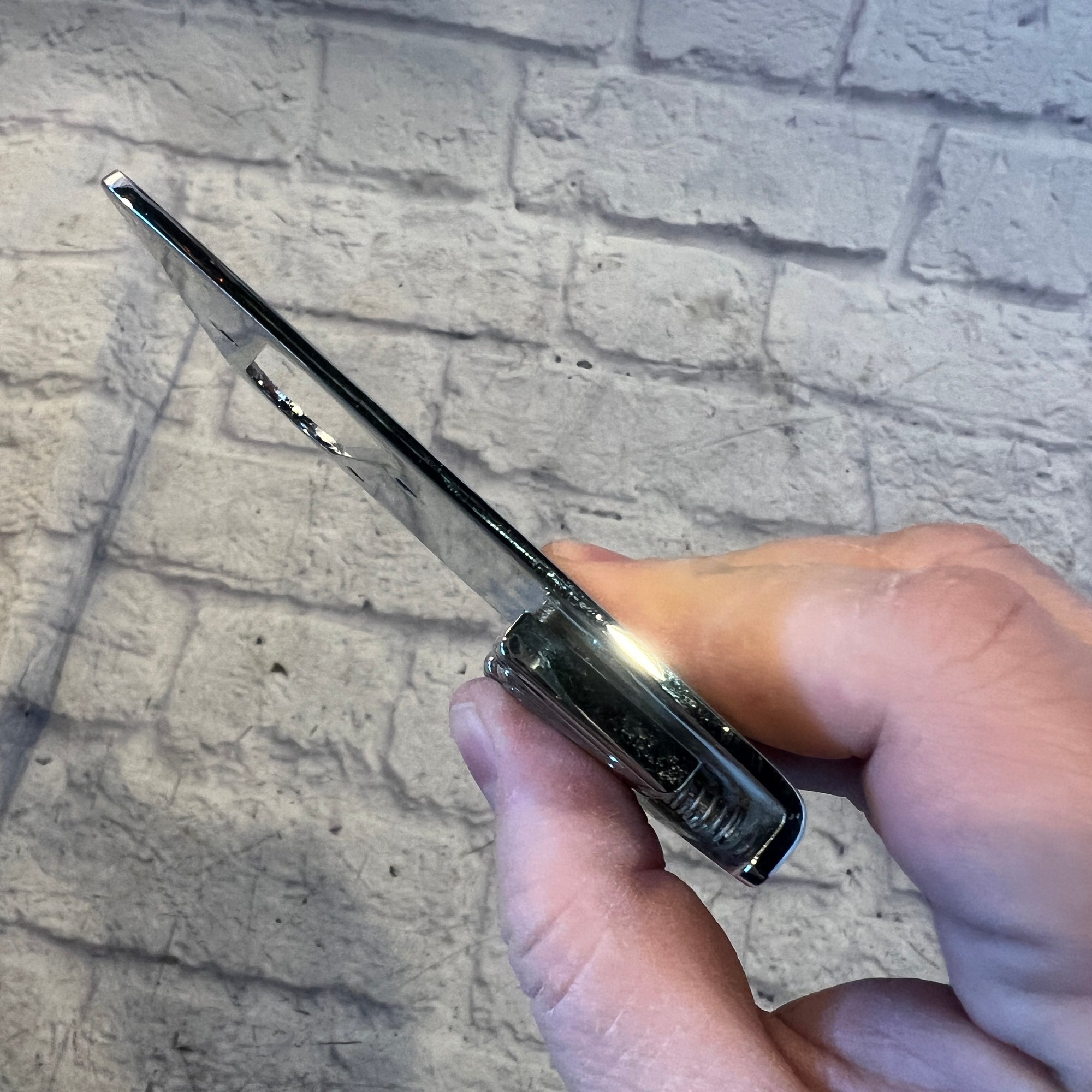 Squier Telecaster Bridge Plate with 6 Saddles