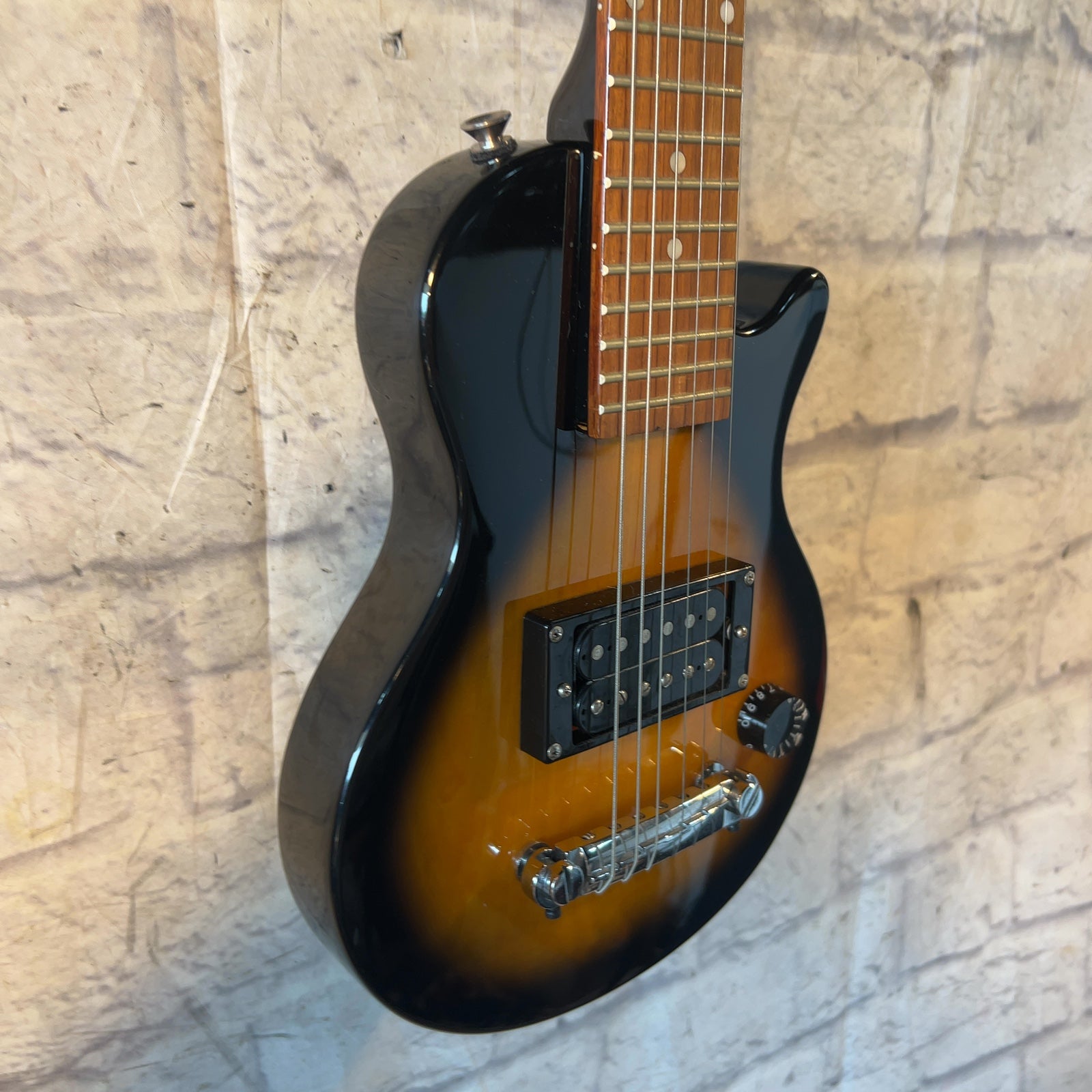 Epiphone Les Paul Pee Wee Mini Electric Guitar