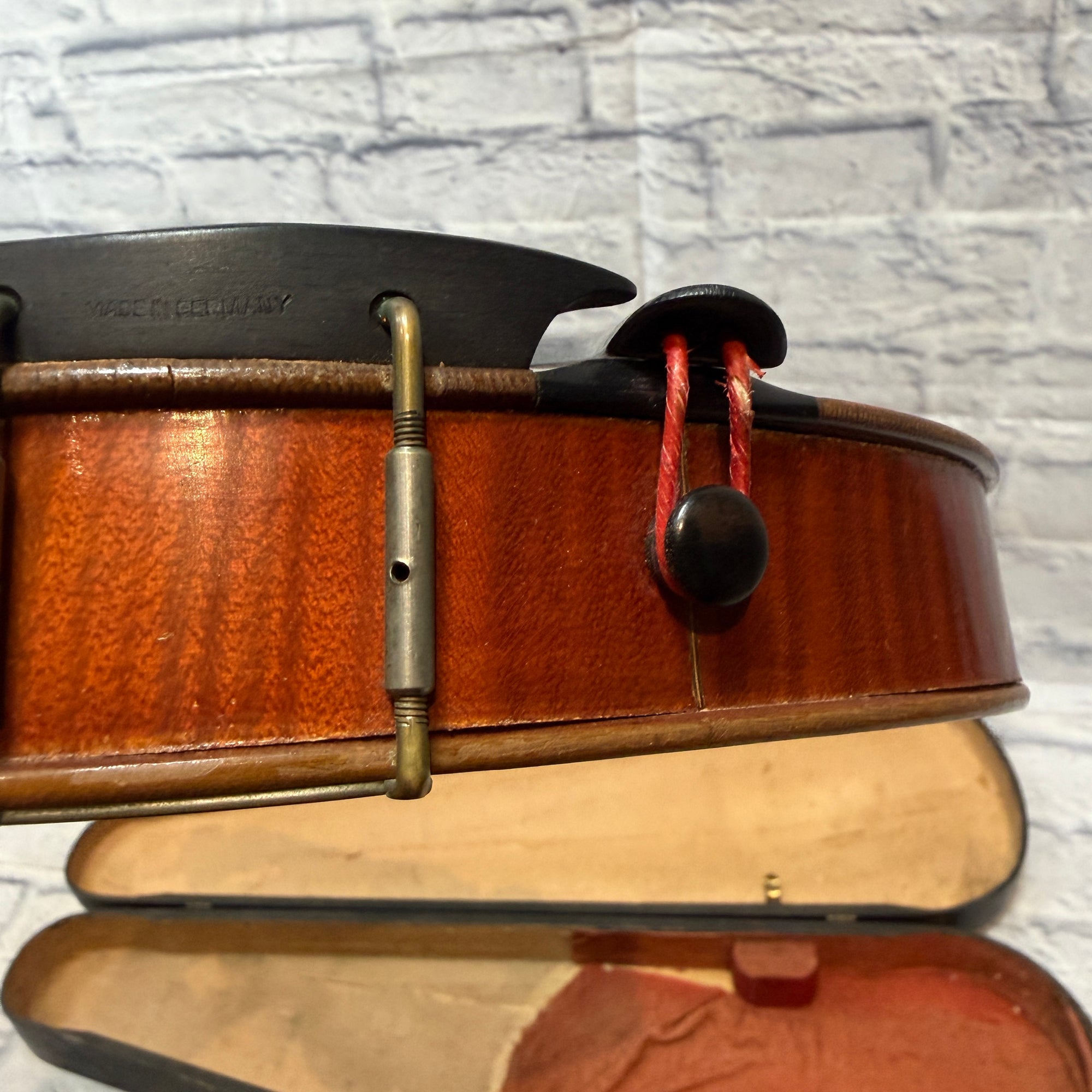 Ernst Todt Violin 4/4 Copie of Io Bap. Rogerius  - FOR REPAIR