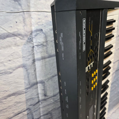 Ensoniq ESQ-1 Wave Synthesizer