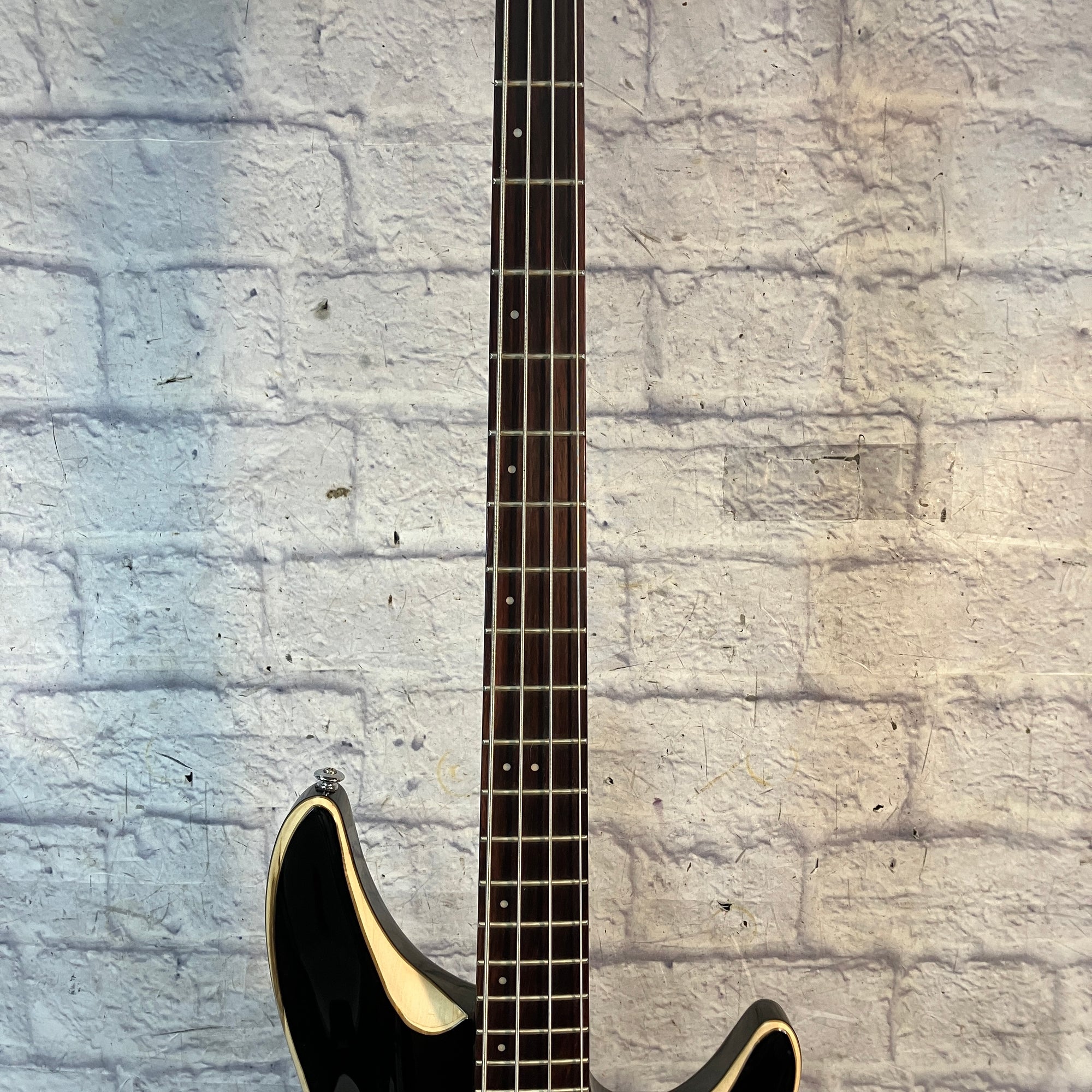 Laguna LB-224 4 String Bass Guitar (With Bag)